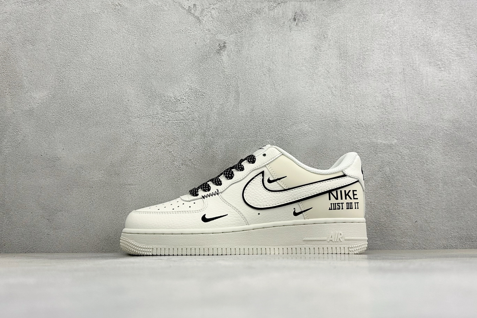 福利特价 Nike Air Force 1'07 Low 联名款 空军一号低帮休闲板鞋 #原楦原纸板 纯正空军版型 内置