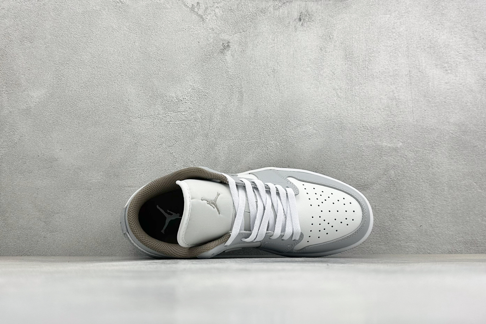 Air Jordan 1 Low 灰白 AJ1乔1低帮休闲板鞋 同步官方配色 市场唯一独家头层皮打造 原鞋原档案开发 原