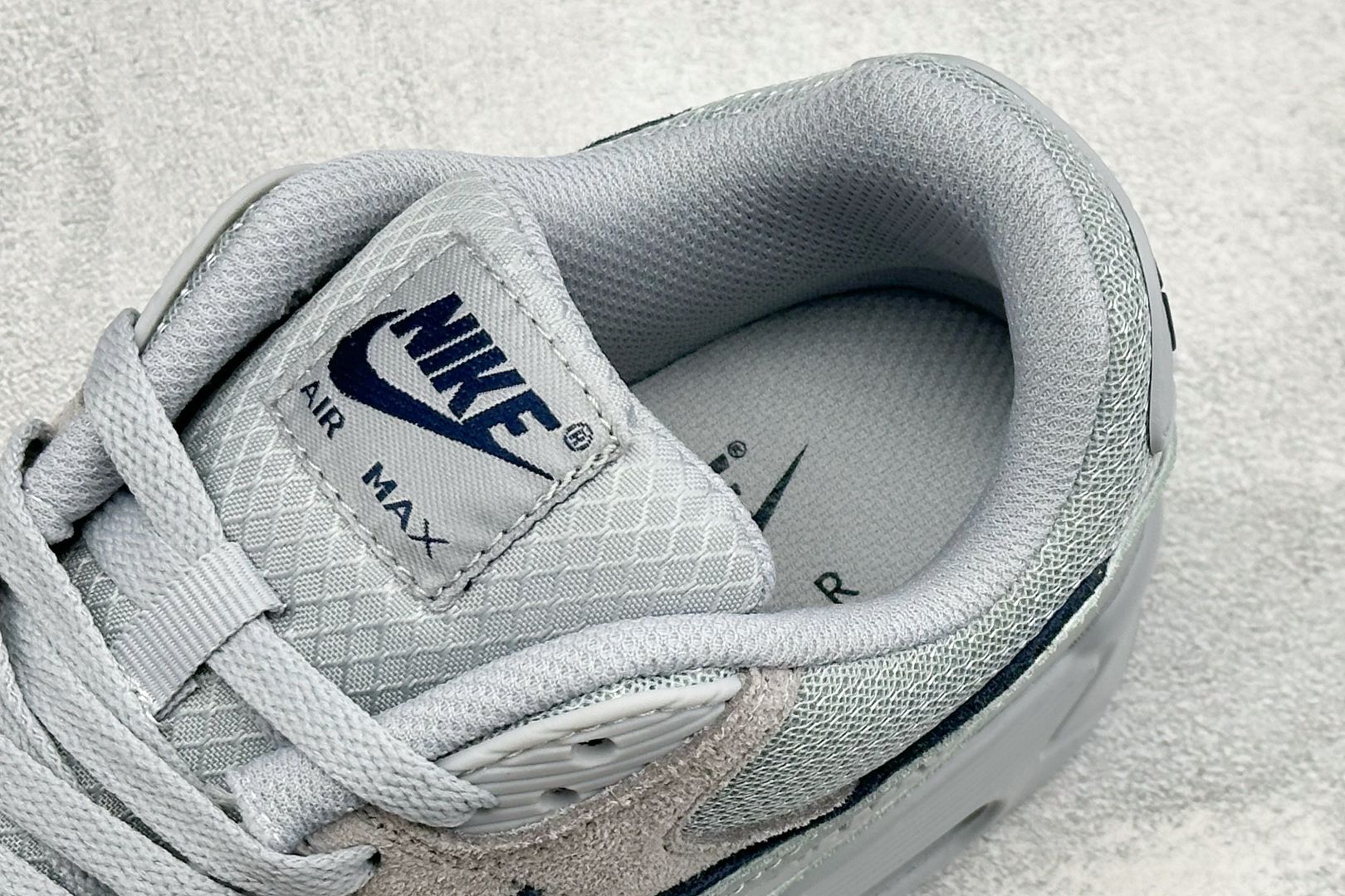 NK Air MAX 90 气垫复古减震跑步鞋 经典重温 独家陆续补货 外单专供大厂出品 品质稳定 一百余色 终端操作 
