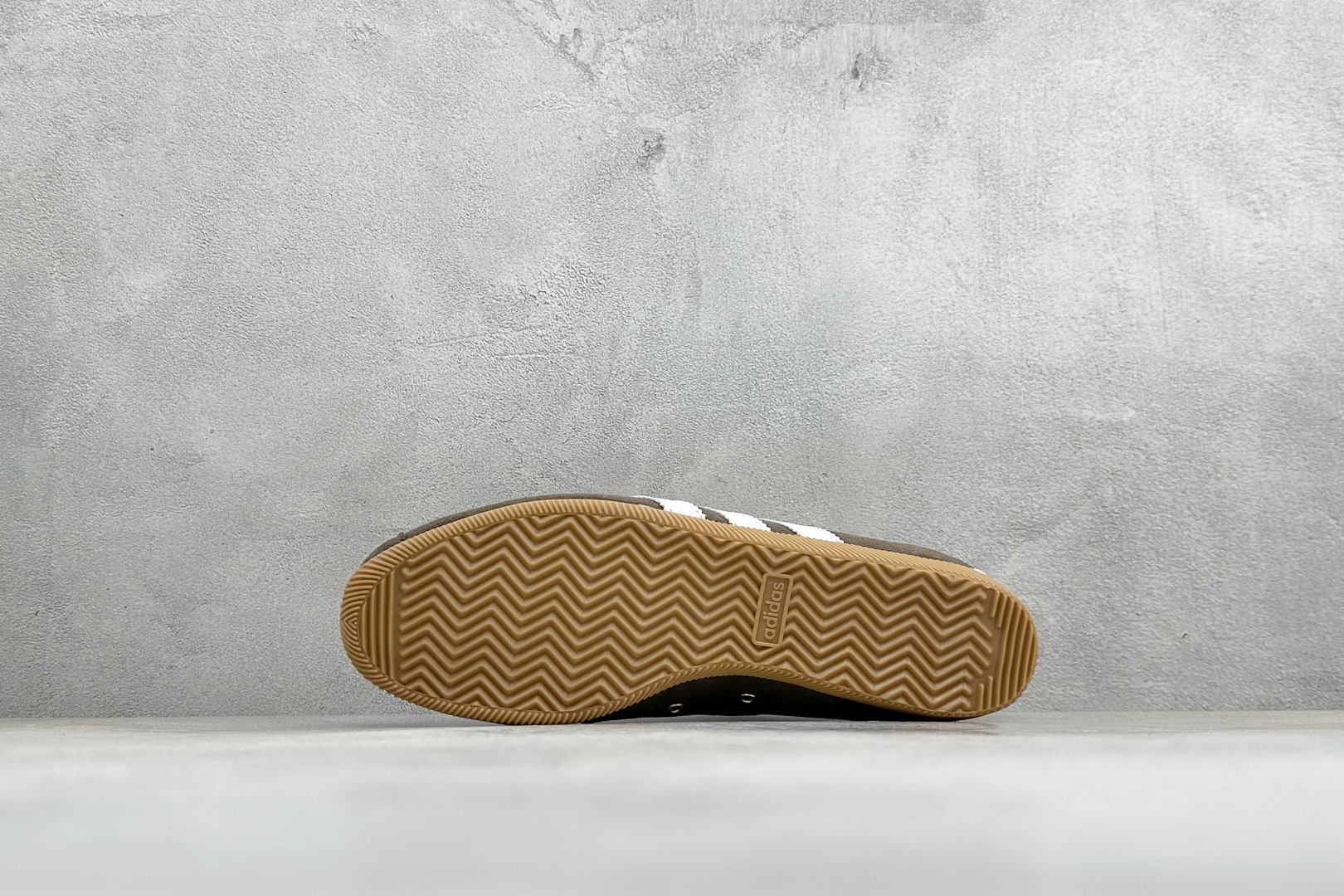 Adidas Originals Anfu 经典百搭 阿迪达斯 安福 休闲复古 百搭舒适 低帮休闲板鞋 货号: KJ39