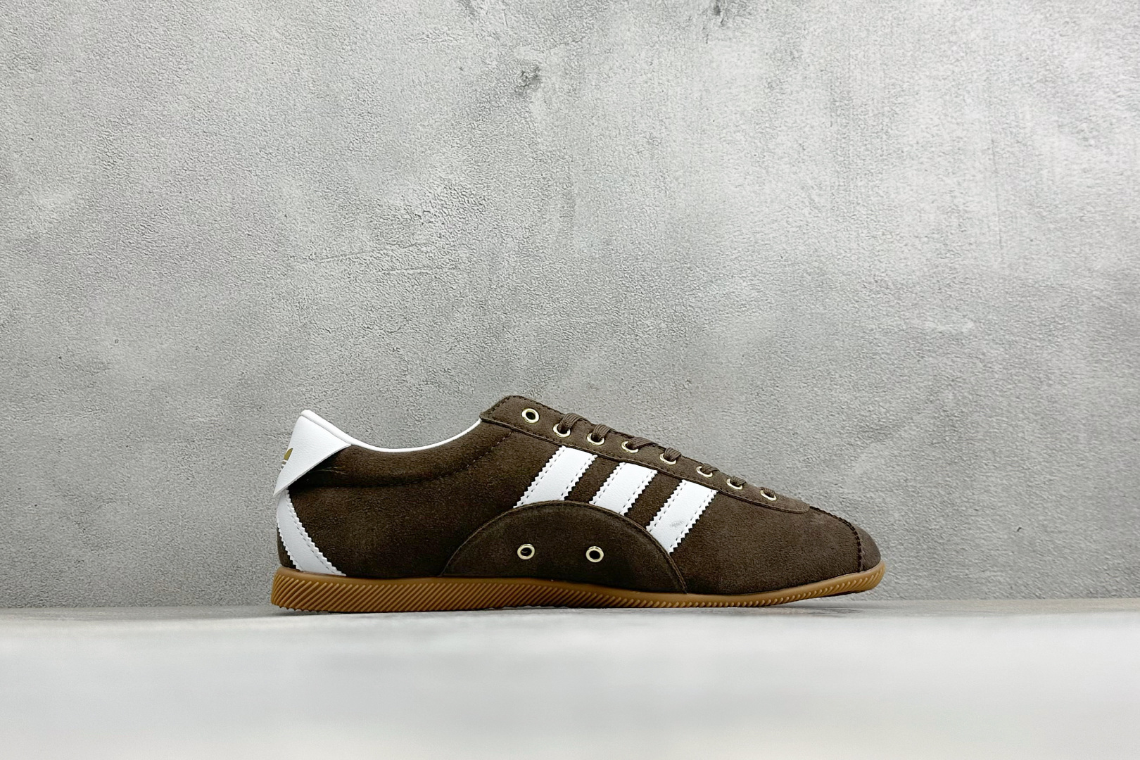 Adidas Originals Anfu 经典百搭 阿迪达斯 安福 休闲复古 百搭舒适 低帮休闲板鞋 货号: KJ39