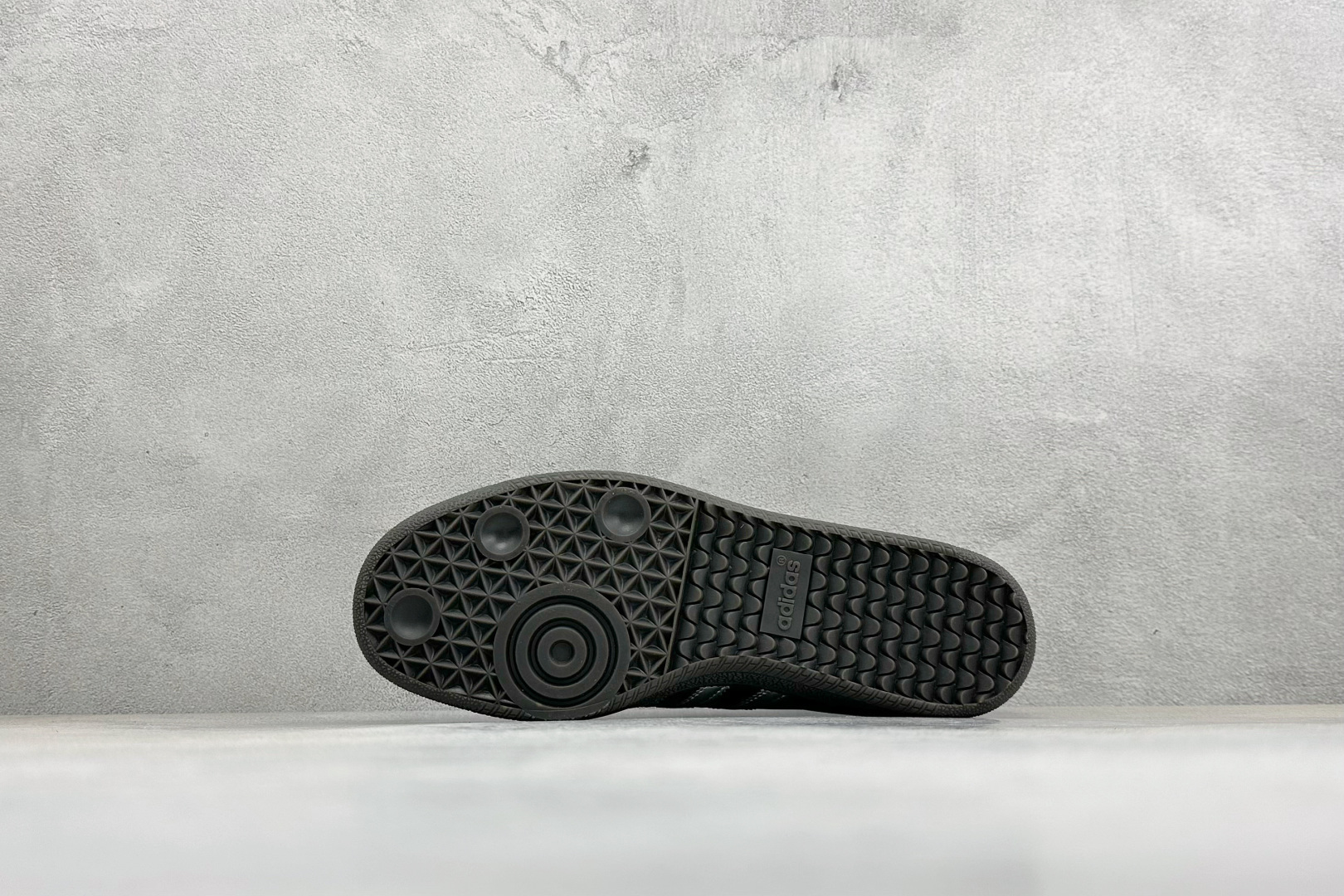 Adidas Originals Samba OG 阿迪达斯 桑巴舞系列绅士德训足球风百搭低帮休闲运动板鞋 货号: KH