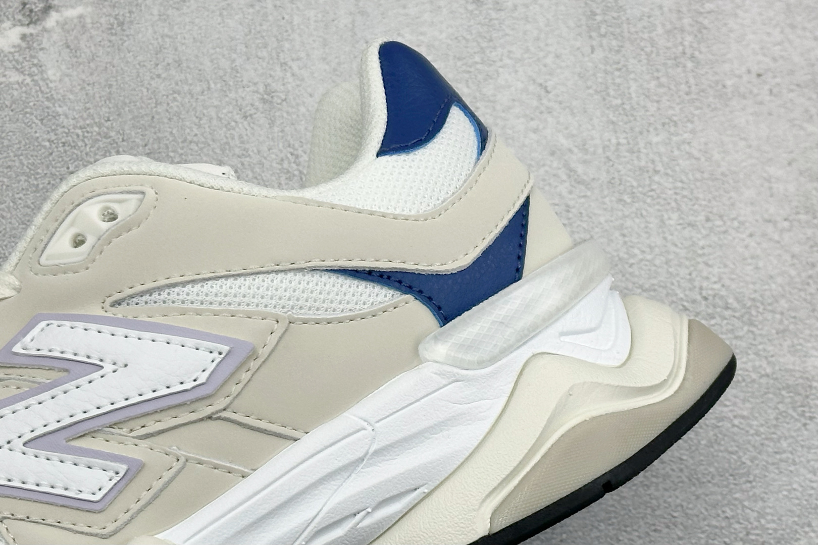 BF版New Balance NB9060 联名款 复古休闲运动慢跑鞋 #鞋款灵感源自设计师本人对夏日的怀日回忆。鞋面大