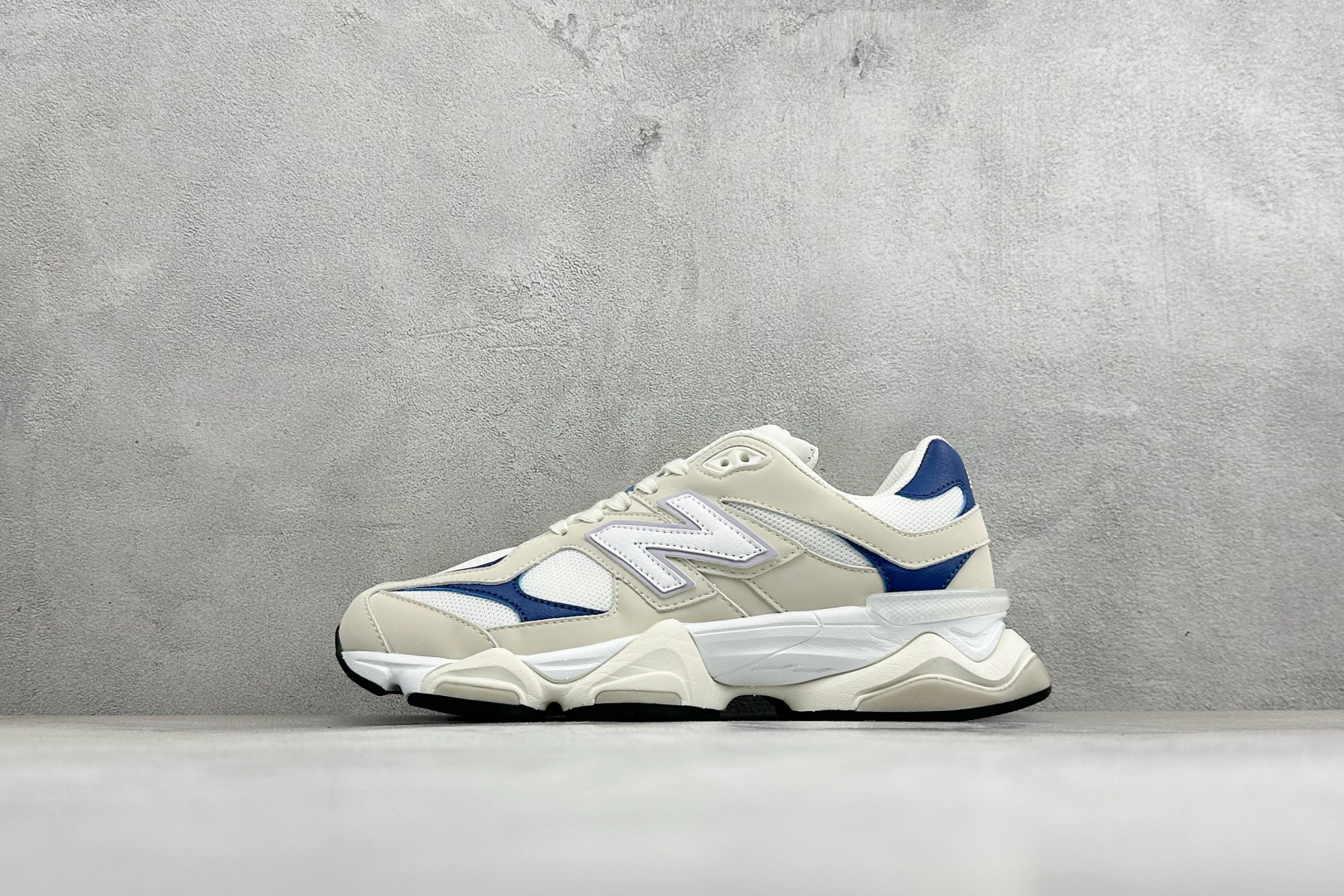 BF版New Balance NB9060 联名款 复古休闲运动慢跑鞋 #鞋款灵感源自设计师本人对夏日的怀日回忆。鞋面大
