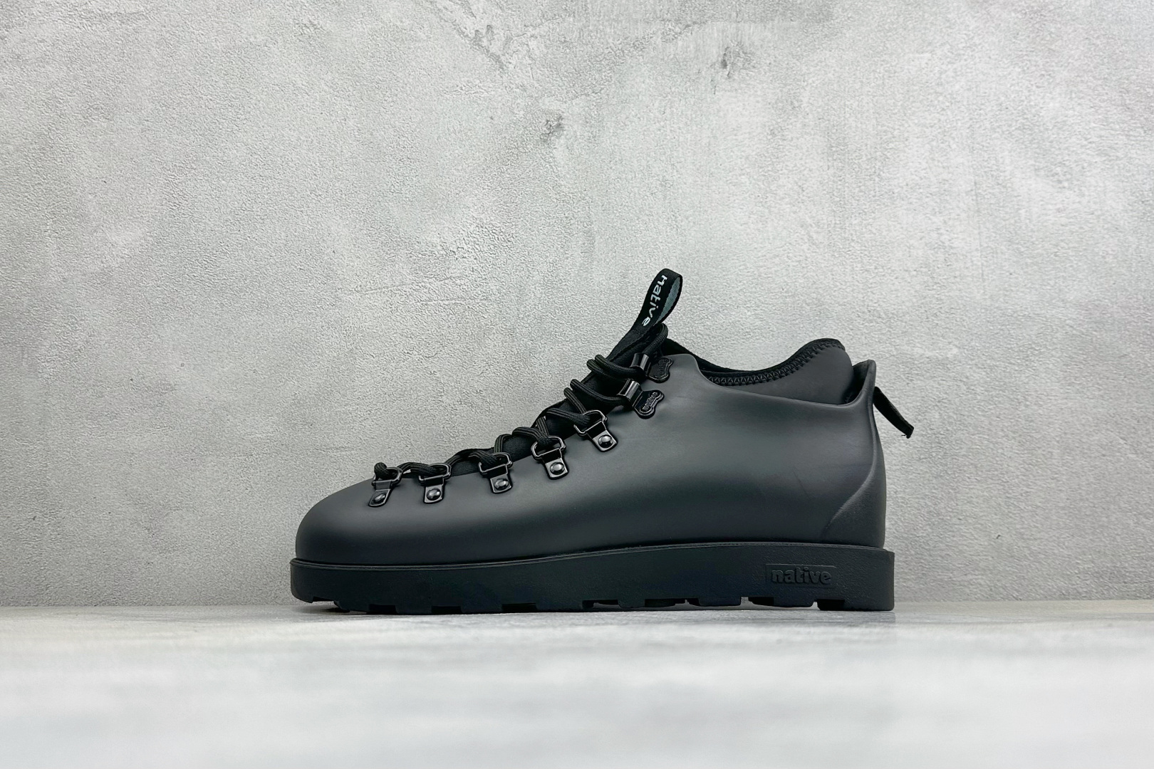 Native Shoes Fitzsimmons 3.0海藻系列 户外街头风防水面包鞋欧包靴 撞色可拆卸袜套 舒适透气 