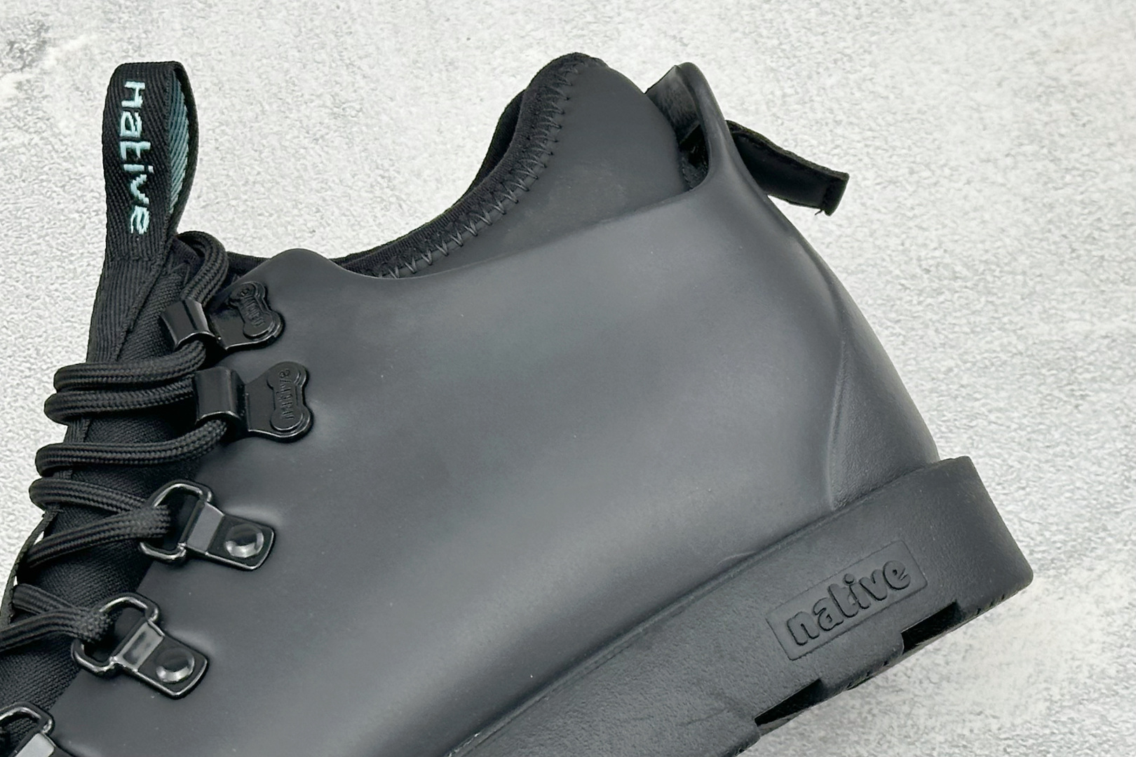 Native Shoes Fitzsimmons 3.0海藻系列 户外街头风防水面包鞋欧包靴 撞色可拆卸袜套 舒适透气 