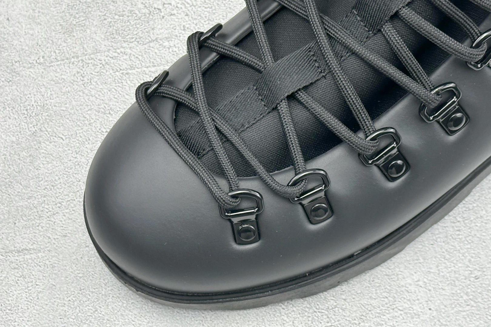 Native Shoes Fitzsimmons 3.0海藻系列 户外街头风防水面包鞋欧包靴 撞色可拆卸袜套 舒适透气 