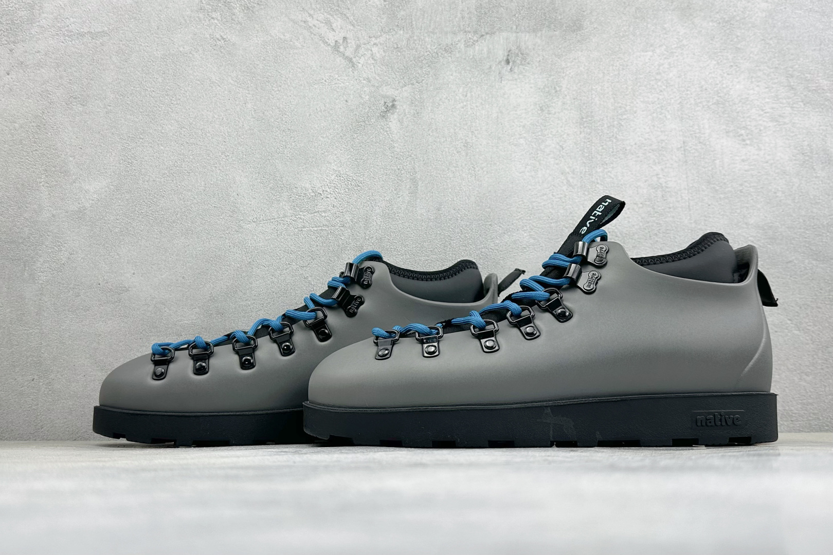 Native Shoes Fitzsimmons 3.0海藻系列 户外街头风防水面包鞋欧包靴 撞色可拆卸袜套 舒适透气 