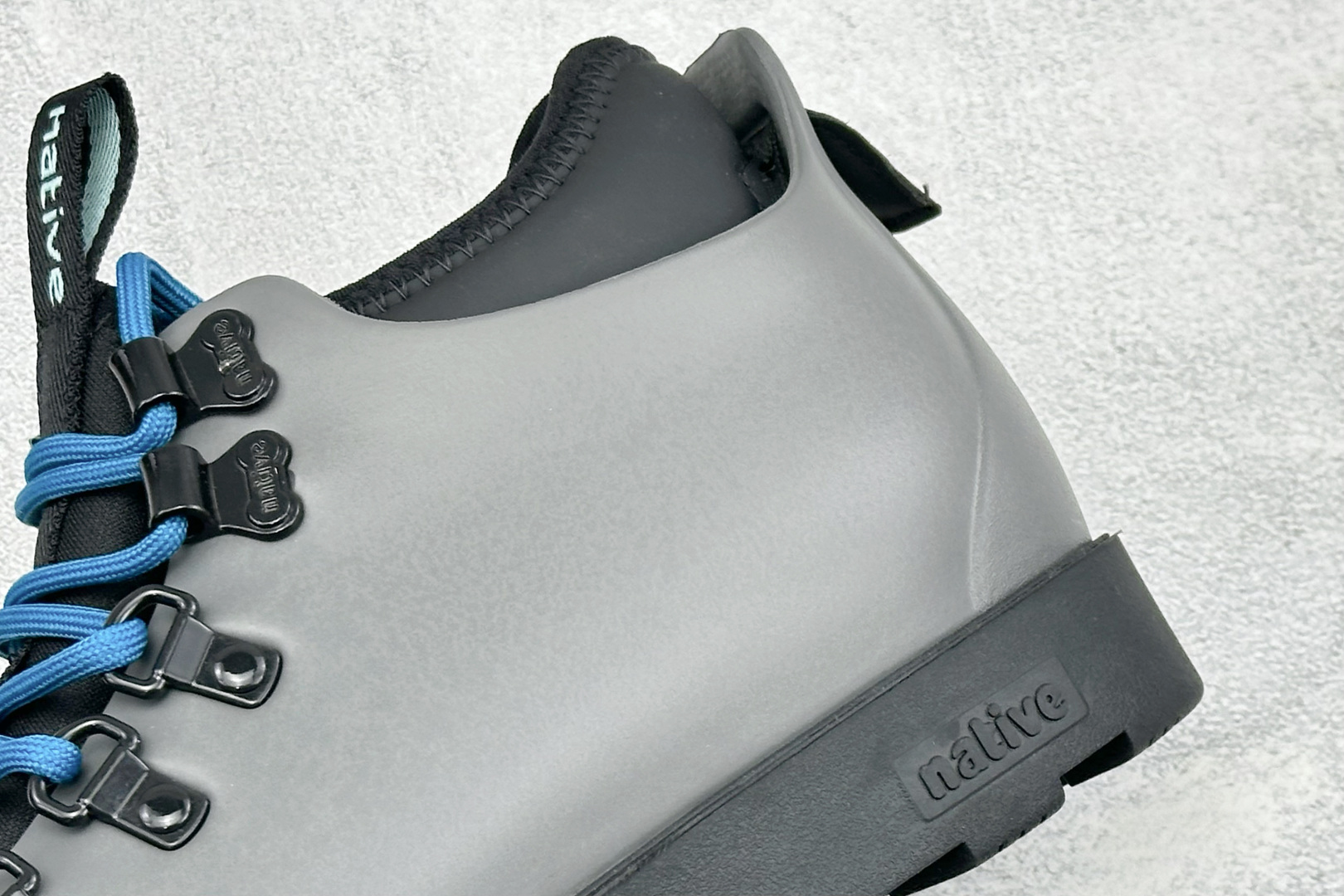 Native Shoes Fitzsimmons 3.0海藻系列 户外街头风防水面包鞋欧包靴 撞色可拆卸袜套 舒适透气 