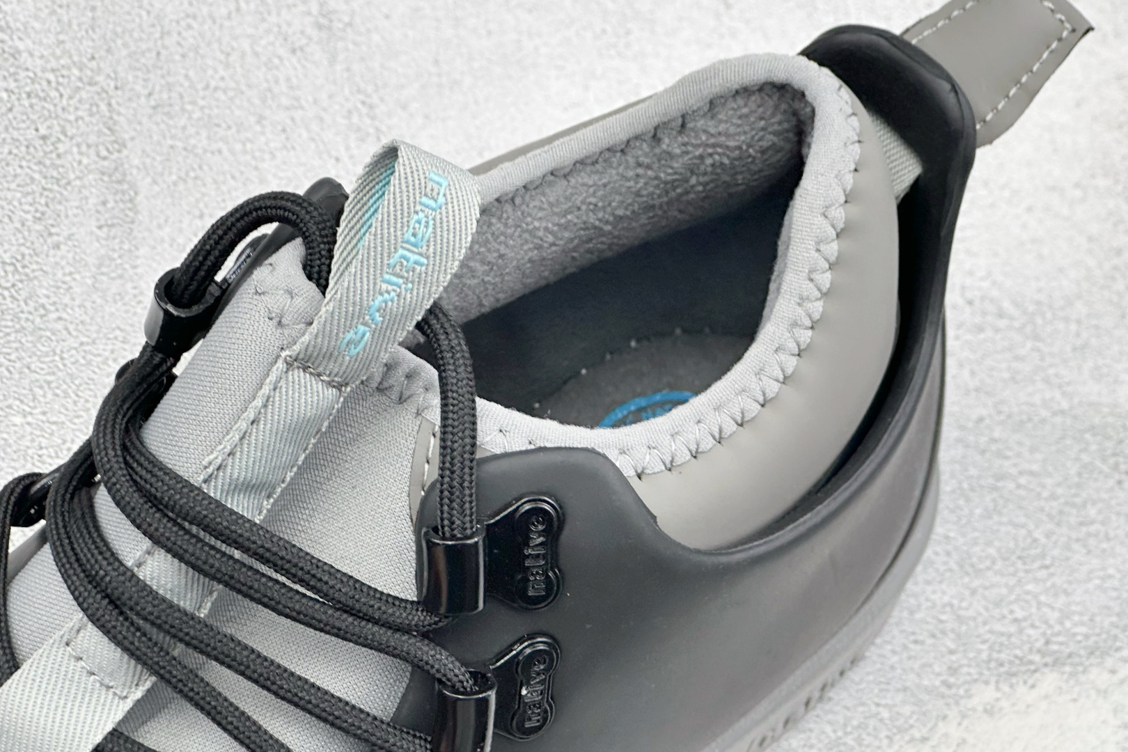 Native Shoes Fitzsimmons 3.0海藻系列 户外街头风防水面包鞋欧包靴 撞色可拆卸袜套 舒适透气 Native Shoes Fitzsimmons 3.0海藻系列 户外街头风防水面包鞋欧包靴 撞色可拆卸袜套 舒适透气