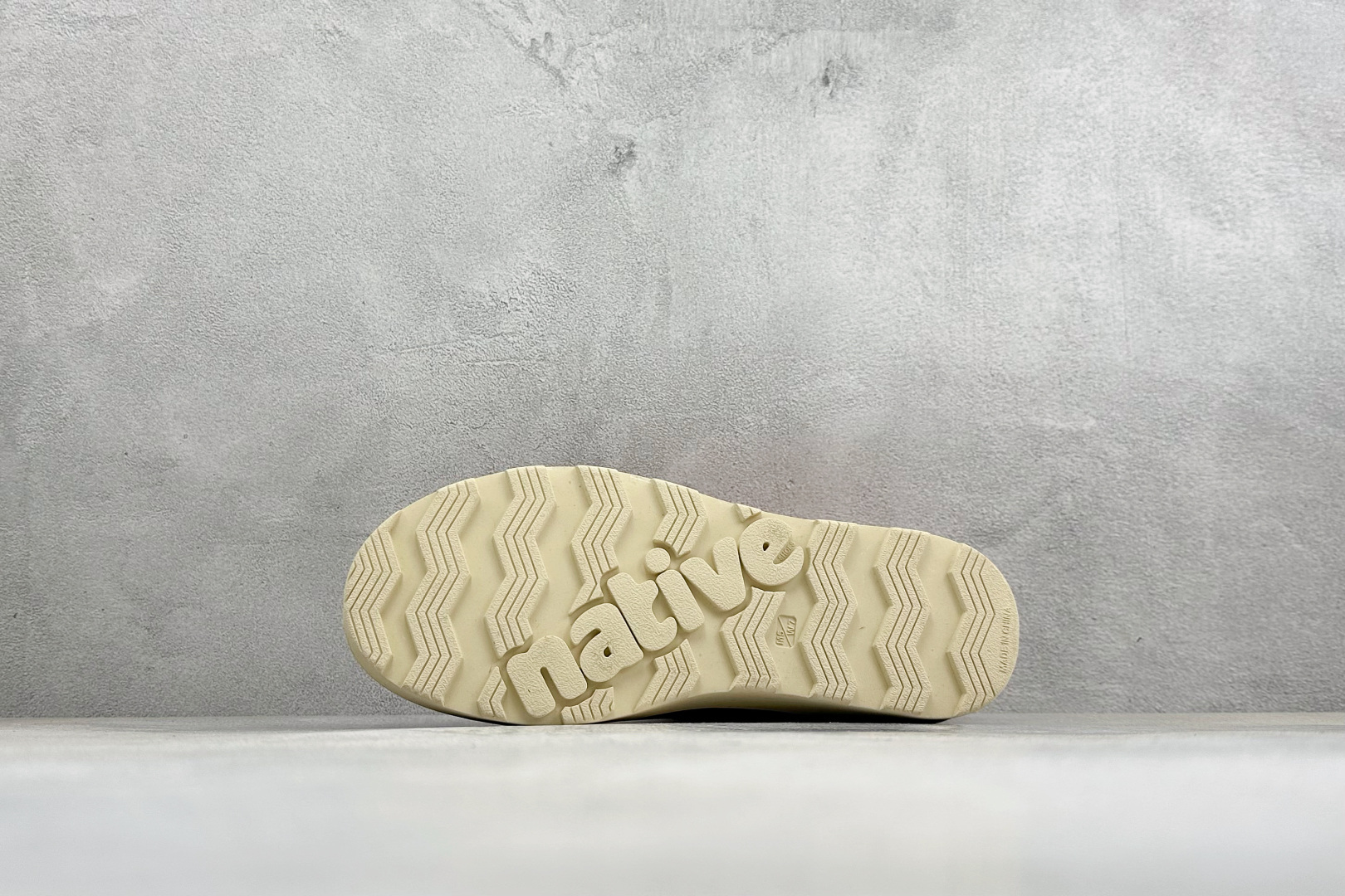 Native Shoes Fitzsimmons 3.0海藻系列 户外街头风防水面包鞋欧包靴 撞色可拆卸袜套 舒适透气 