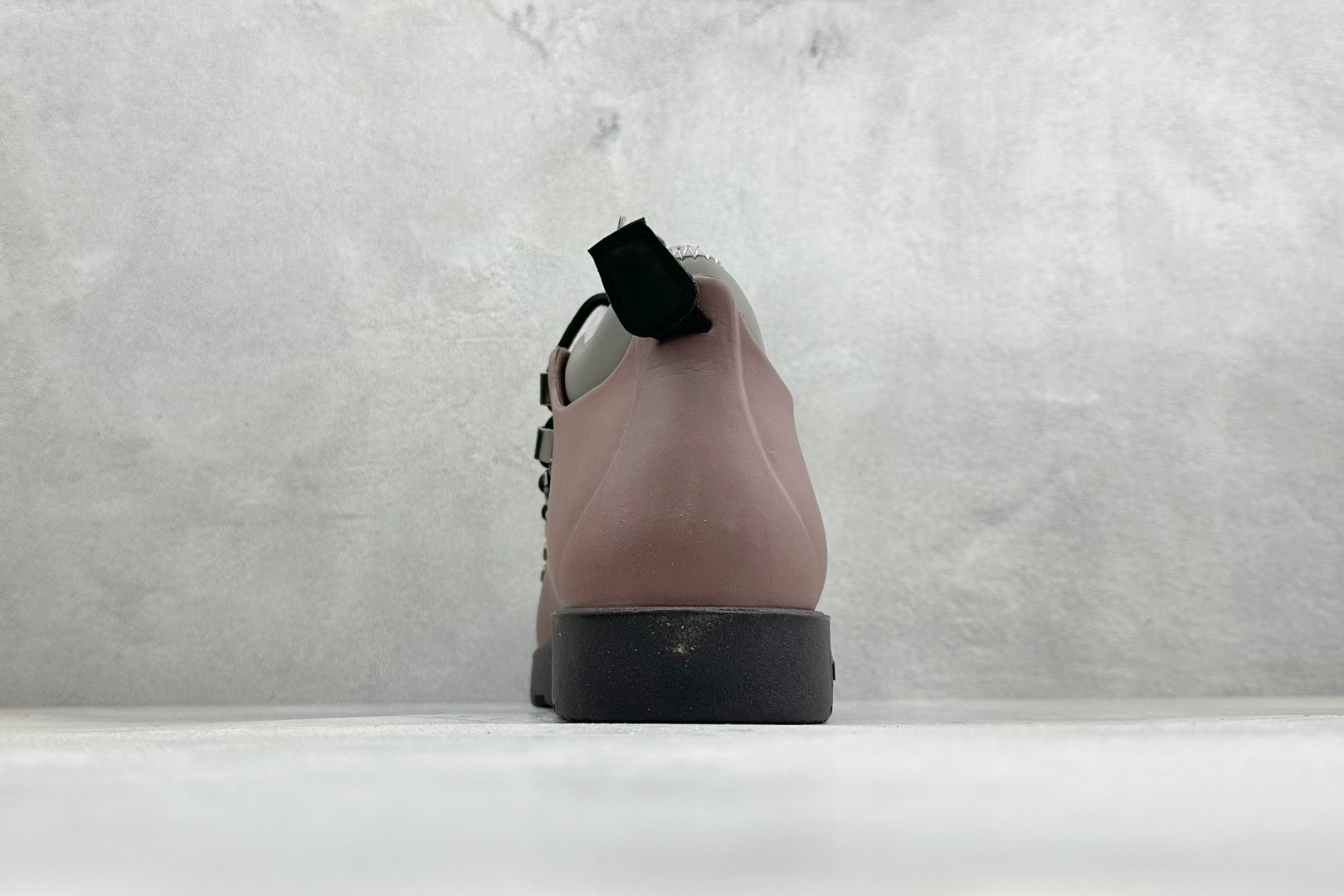 Native Shoes Fitzsimmons 3.0海藻系列 户外街头风防水面包鞋欧包靴 撞色可拆卸袜套 舒适透气 