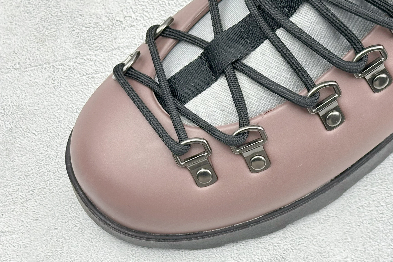 Native Shoes Fitzsimmons 3.0海藻系列 户外街头风防水面包鞋欧包靴 撞色可拆卸袜套 舒适透气 