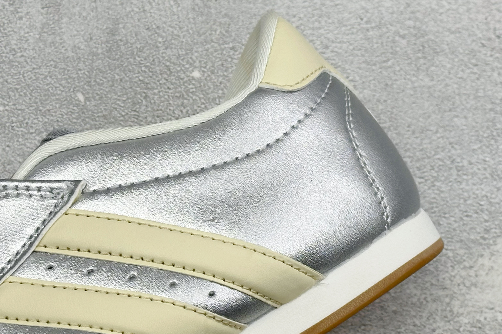 XH版Adidas originals Taekwondo Low 跆拳道系列 经典复古薄底训练慢跑鞋 TAEKWOND