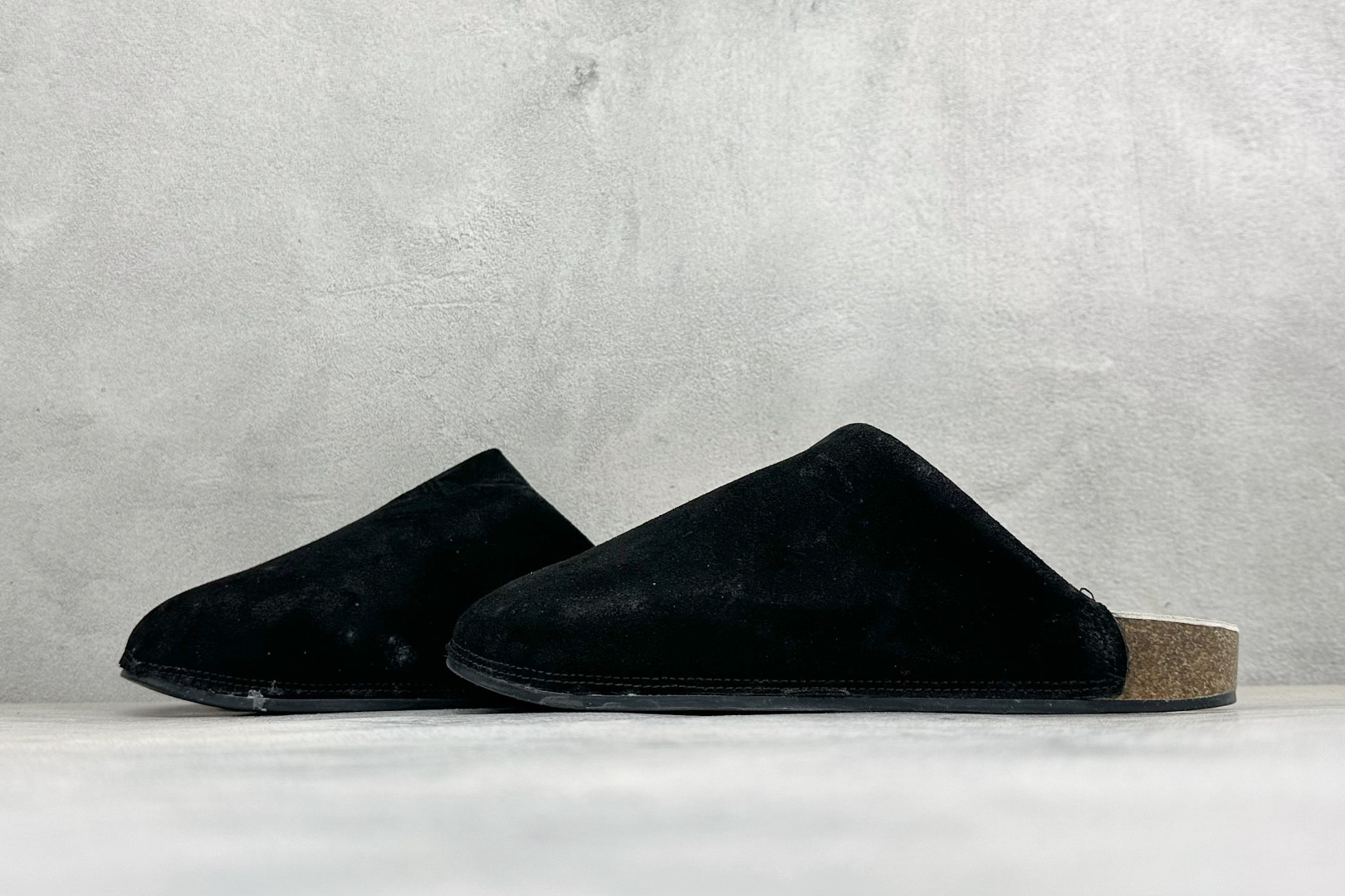 HY版Adidas originals Adimule 阿迪舒适百搭 防磨包头一脚蹬拖鞋 货号：jp-8729 尺码：3