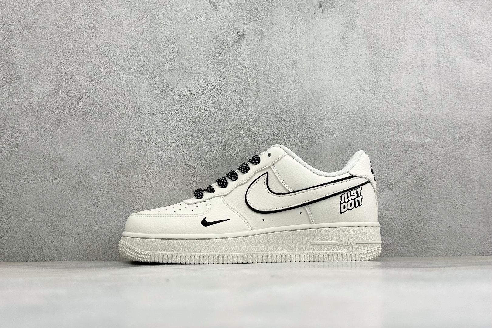 福利特价 Nike Air Force 1'07 Low 联名款 空军一号低帮休闲板鞋 #原楦原纸板 纯正空军版型 内置