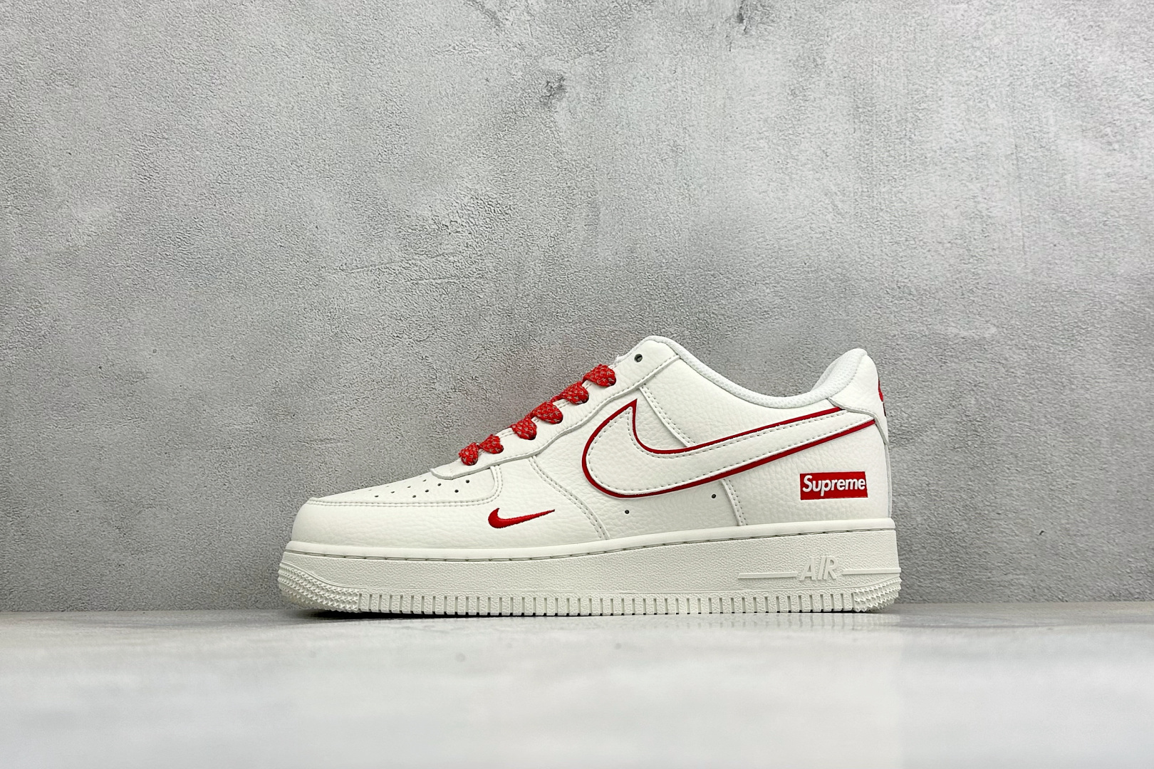 福利特价 Nike Air Force 1'07 Low 联名款 空军一号低帮休闲板鞋 #原楦原纸板 纯正空军版型 内置 福利特价 Nike Air Force 1'07 Low 联名款 空军一号低帮休闲板鞋 #原楦原纸板 纯正空军版型 内置