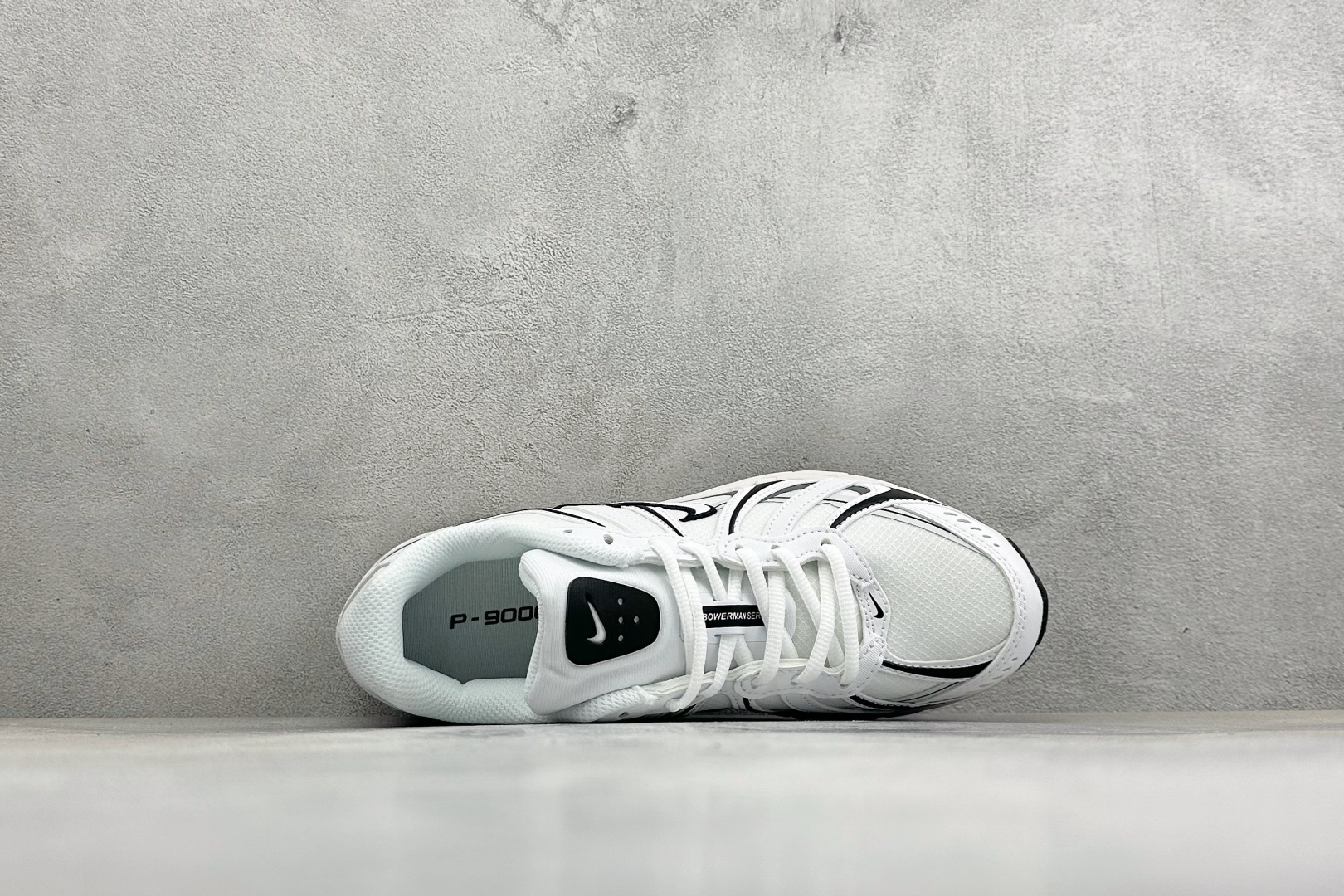 NIKE P-9000 复古休闲 耐克 低帮休闲城市通勤跑步鞋 货号: JA6971-101 尺码: 36-45没半码 