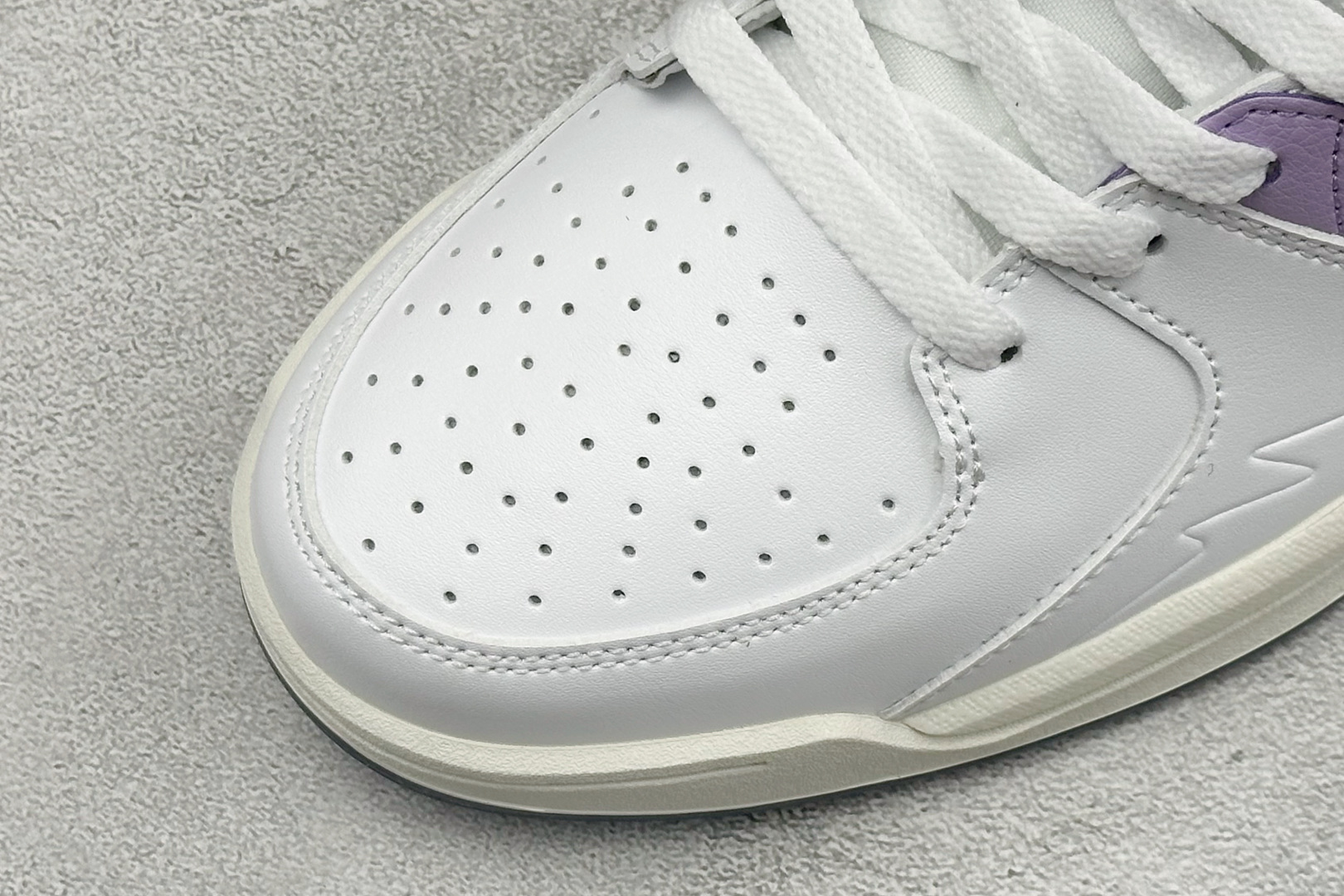 Nike Jordan Stadium 90 系列低帮复古运动篮球鞋 Jordan 又出「合体鞋」！ 原楦原纸板开发版型