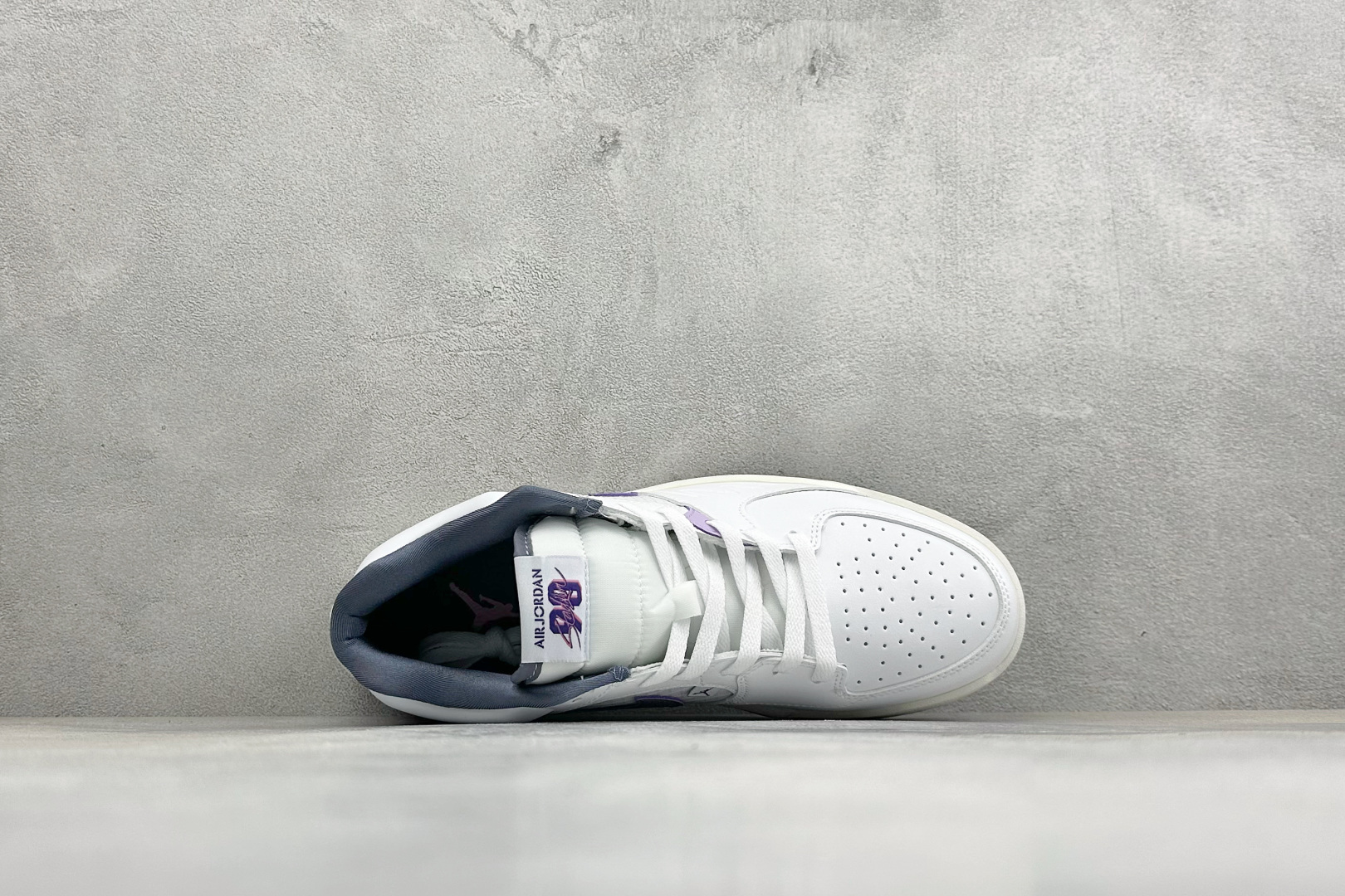 Nike Jordan Stadium 90 系列低帮复古运动篮球鞋 Jordan 又出「合体鞋」！ 原楦原纸板开发版型