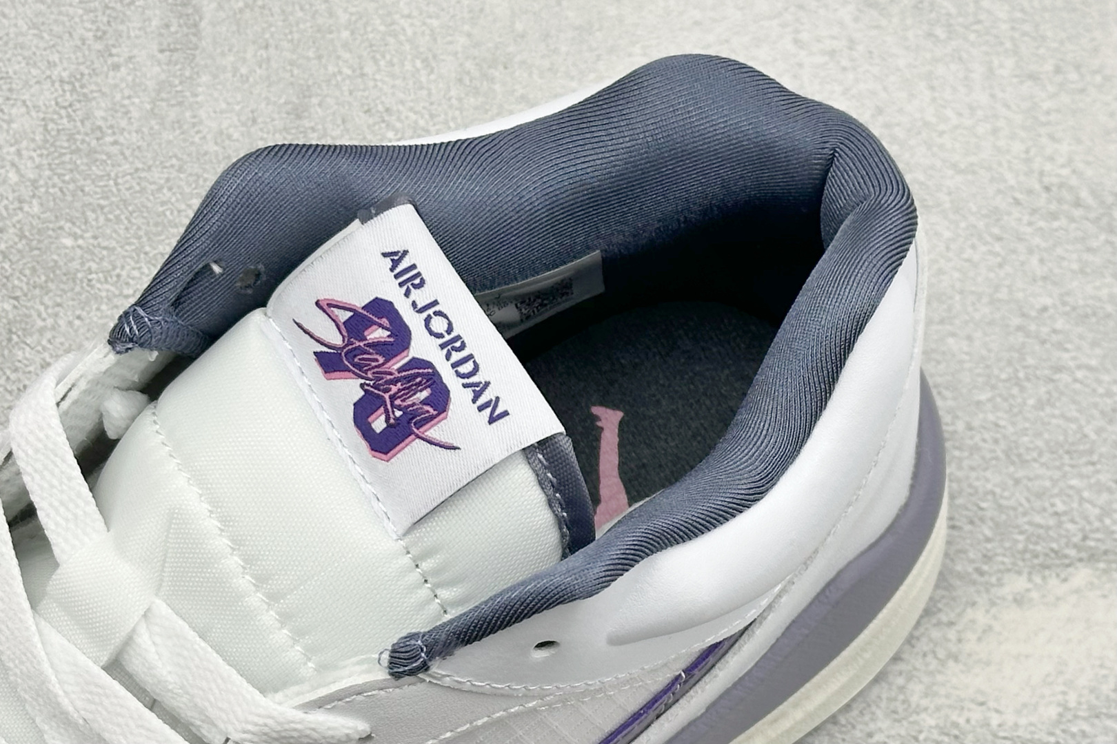 Nike Jordan Stadium 90 系列低帮复古运动篮球鞋 Jordan 又出「合体鞋」！ 原楦原纸板开发版型