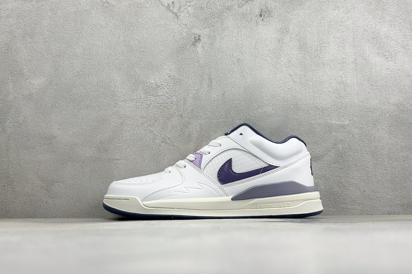 Nike Jordan Stadium 90 系列低帮复古运动篮球鞋 Jordan 又出「合体鞋」！ 原楦原纸板开发版型