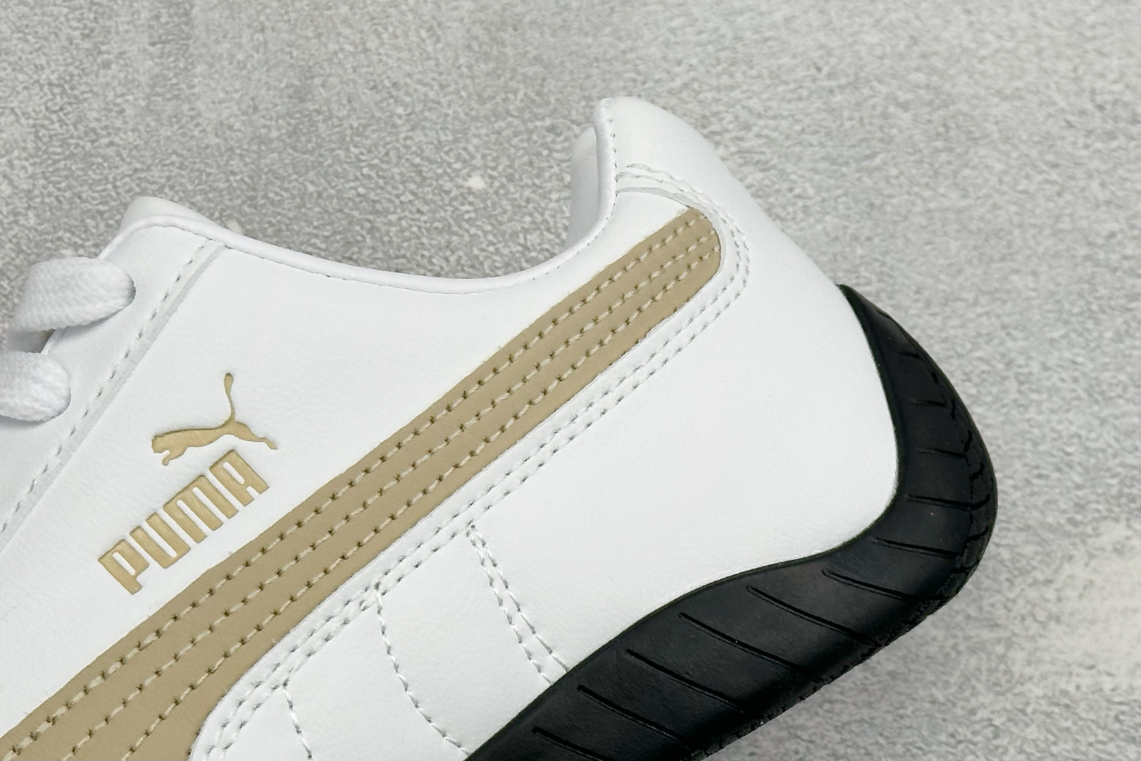 M版Puma Speedcet Etoile Wns 彪马薄底德迅复古运动休闲赛车跑鞋 以趣味十足又前卫复古的设计引领潮