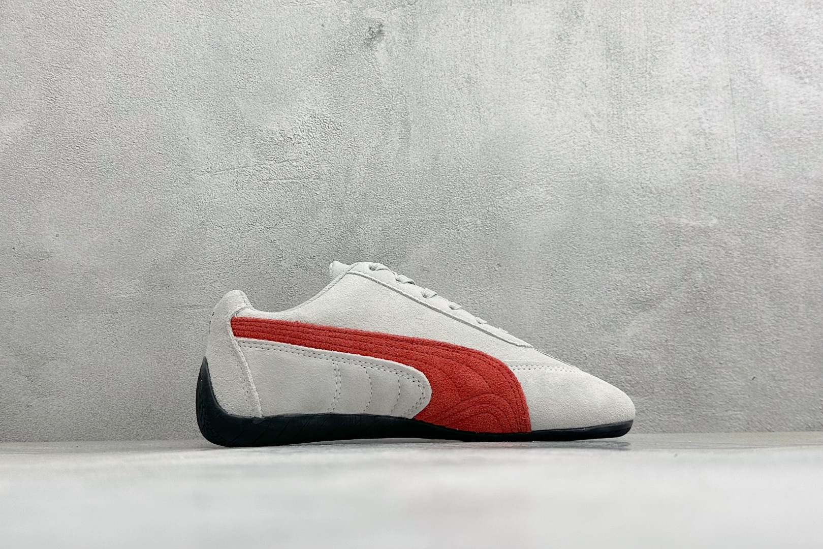 M版Puma Speedcet Etoile Wns 彪马薄底德迅复古运动休闲赛车跑鞋 以趣味十足又前卫复古的设计引领潮 M版Puma Speedcet Etoile Wns 彪马薄底德迅复古运动休闲赛车跑鞋 以趣味十足又前卫复古的设计引领潮