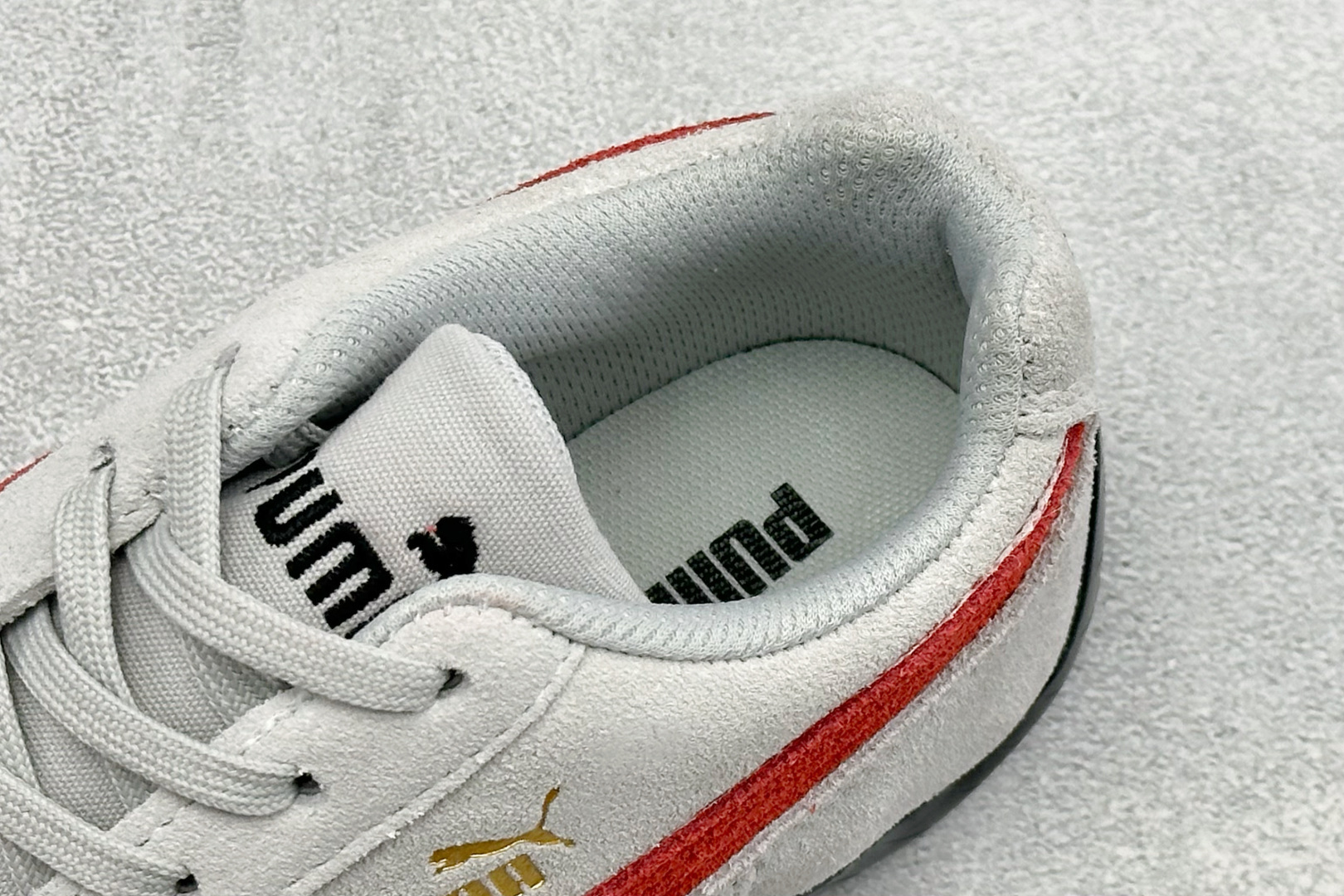 M版Puma Speedcet Etoile Wns 彪马薄底德迅复古运动休闲赛车跑鞋 以趣味十足又前卫复古的设计引领潮 M版Puma Speedcet Etoile Wns 彪马薄底德迅复古运动休闲赛车跑鞋 以趣味十足又前卫复古的设计引领潮