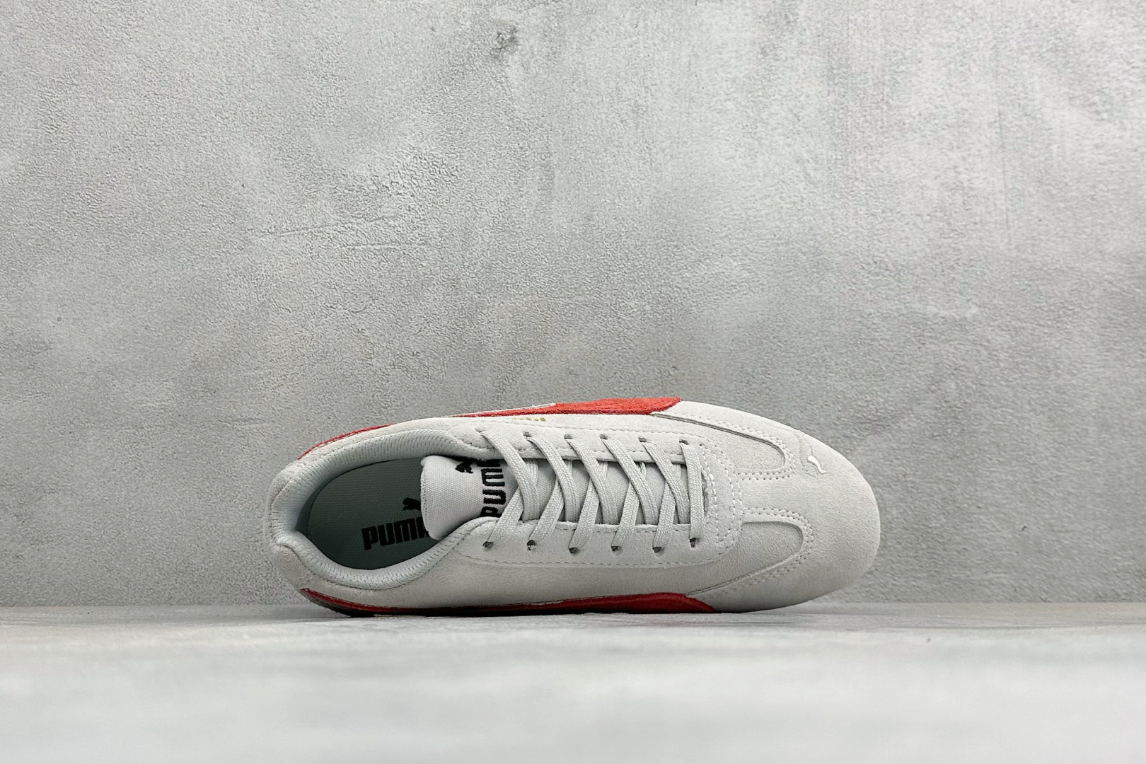M版Puma Speedcet Etoile Wns 彪马薄底德迅复古运动休闲赛车跑鞋 以趣味十足又前卫复古的设计引领潮 M版Puma Speedcet Etoile Wns 彪马薄底德迅复古运动休闲赛车跑鞋 以趣味十足又前卫复古的设计引领潮