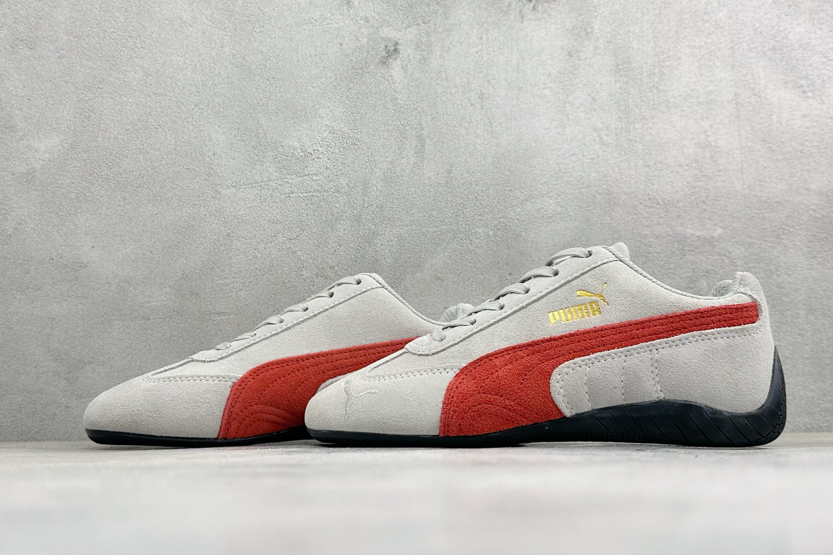 M版Puma Speedcet Etoile Wns 彪马薄底德迅复古运动休闲赛车跑鞋 以趣味十足又前卫复古的设计引领潮 M版Puma Speedcet Etoile Wns 彪马薄底德迅复古运动休闲赛车跑鞋 以趣味十足又前卫复古的设计引领潮