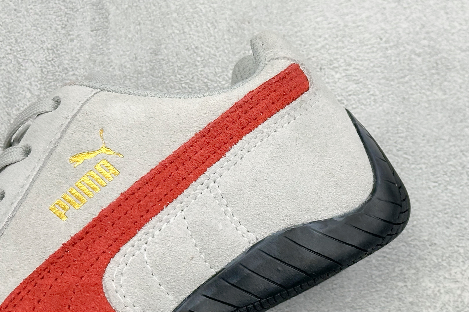 M版Puma Speedcet Etoile Wns 彪马薄底德迅复古运动休闲赛车跑鞋 以趣味十足又前卫复古的设计引领潮 M版Puma Speedcet Etoile Wns 彪马薄底德迅复古运动休闲赛车跑鞋 以趣味十足又前卫复古的设计引领潮