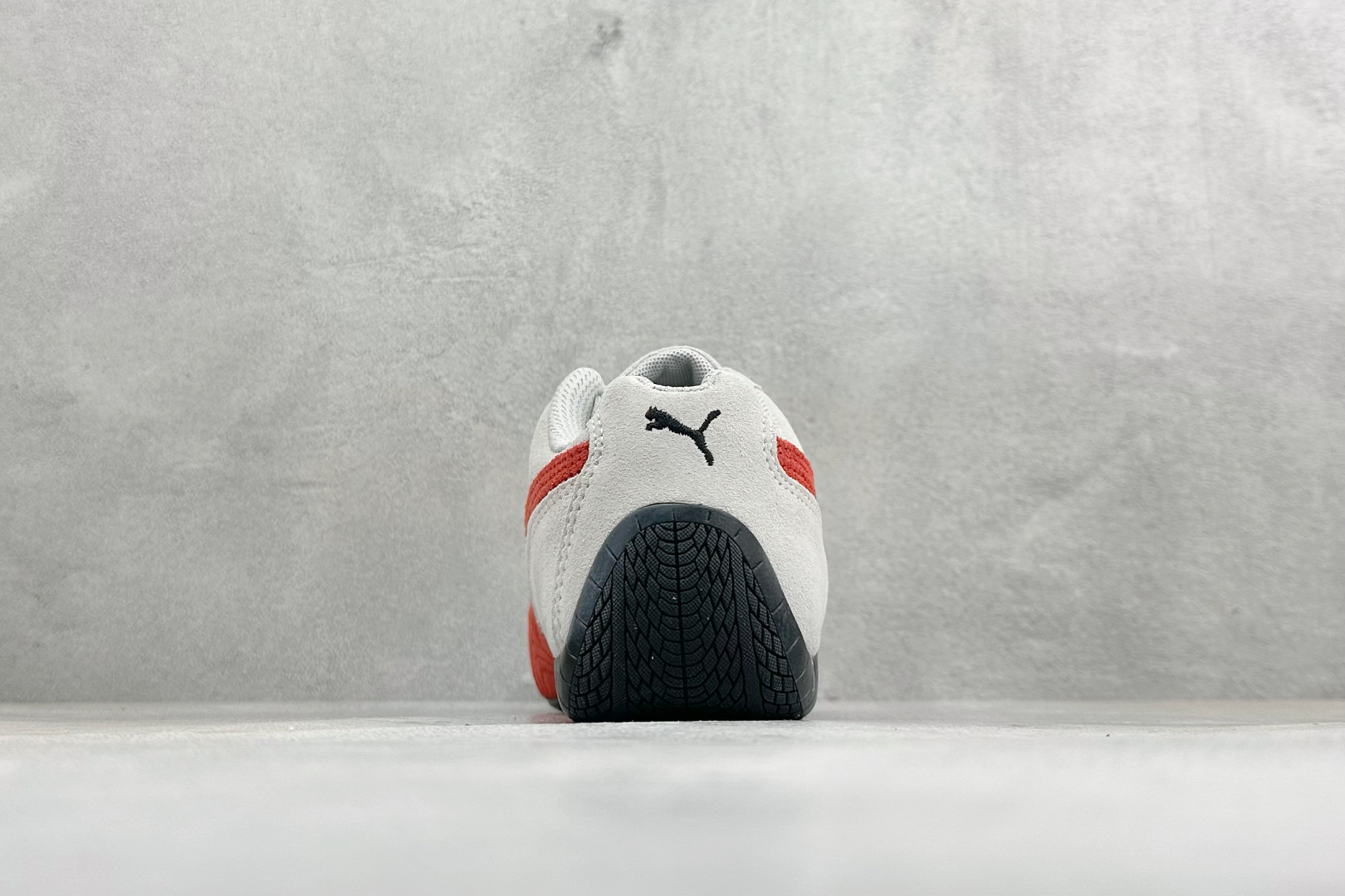 M版Puma Speedcet Etoile Wns 彪马薄底德迅复古运动休闲赛车跑鞋 以趣味十足又前卫复古的设计引领潮 M版Puma Speedcet Etoile Wns 彪马薄底德迅复古运动休闲赛车跑鞋 以趣味十足又前卫复古的设计引领潮
