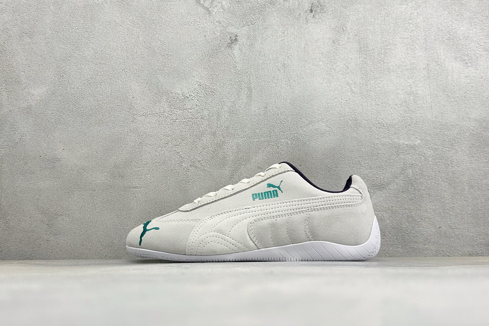 M版Puma Speedcet Etoile Wns 彪马薄底德迅复古运动休闲赛车跑鞋 以趣味十足又前卫复古的设计引领潮