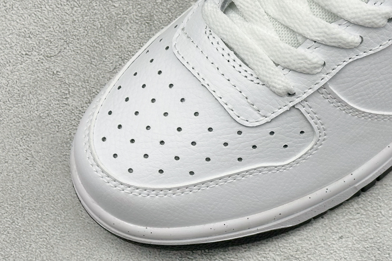 HD版BIG NIKE LOW 耐克 简约百搭 減震耐磨 低帮板鞋 货号: -109 尺码：36-45 