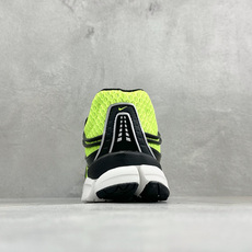 终端放店 Y版Nike Zoom Skylon 11 舒适柔软透气回弹 复古跑步鞋 网面材质看着很透气 线条的设计很有 终端放店 Y版Nike Zoom Skylon 11 舒适柔软透气回弹 复古跑步鞋 网面材质看着很透气 线条的设计很有