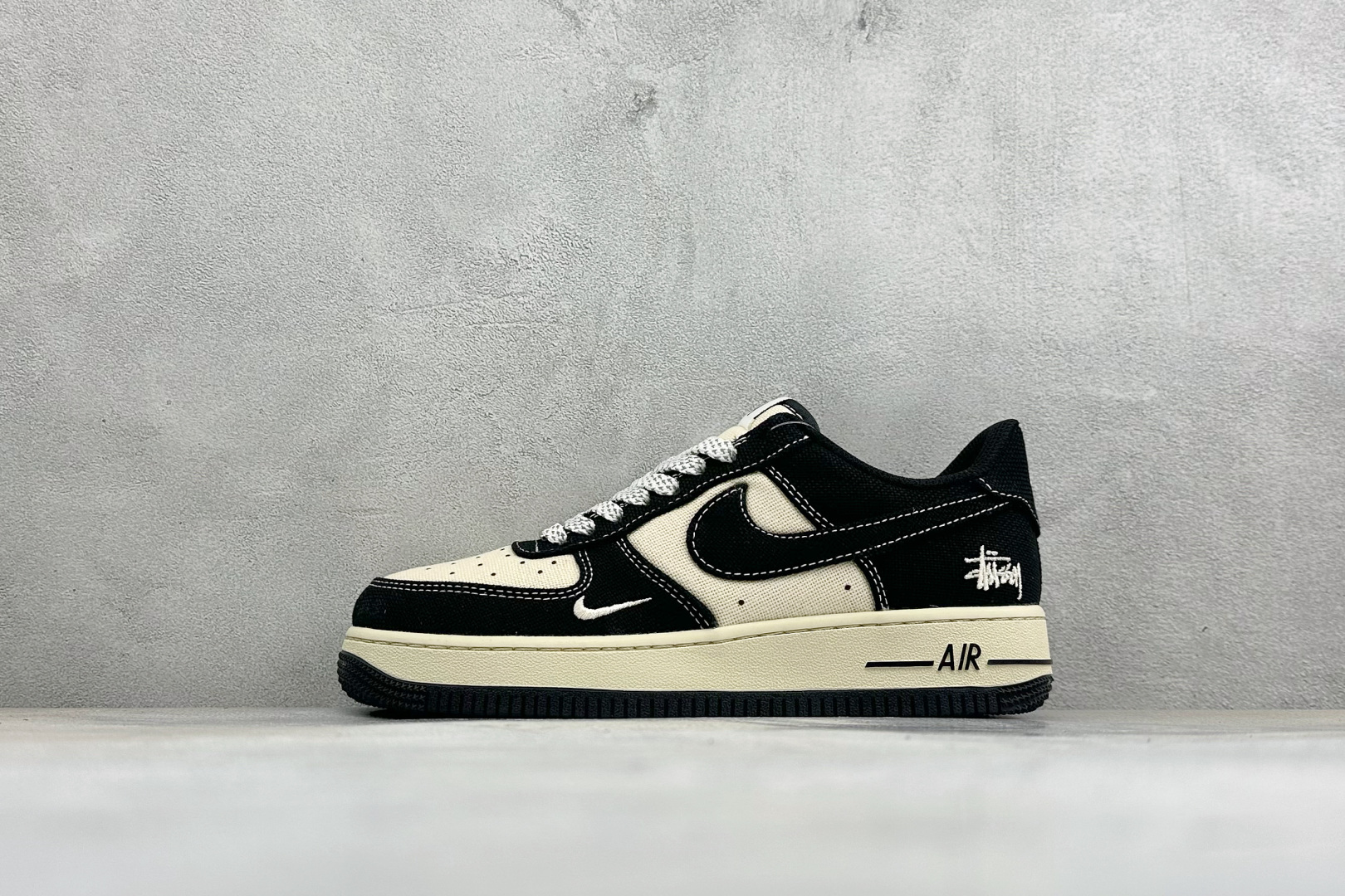 福利特价 Nike Air Force 1'07 Low 联名款 空军一号低帮休闲板鞋 #原楦原纸板 纯正空军版型 内置