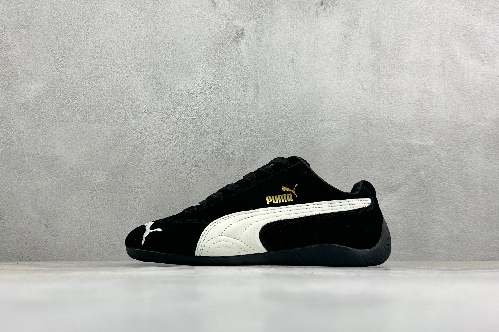M版Puma Speedcet Etoile Wns 彪马薄底德迅复古运动休闲赛车跑鞋 以趣味十足又前卫复古的设计引领潮