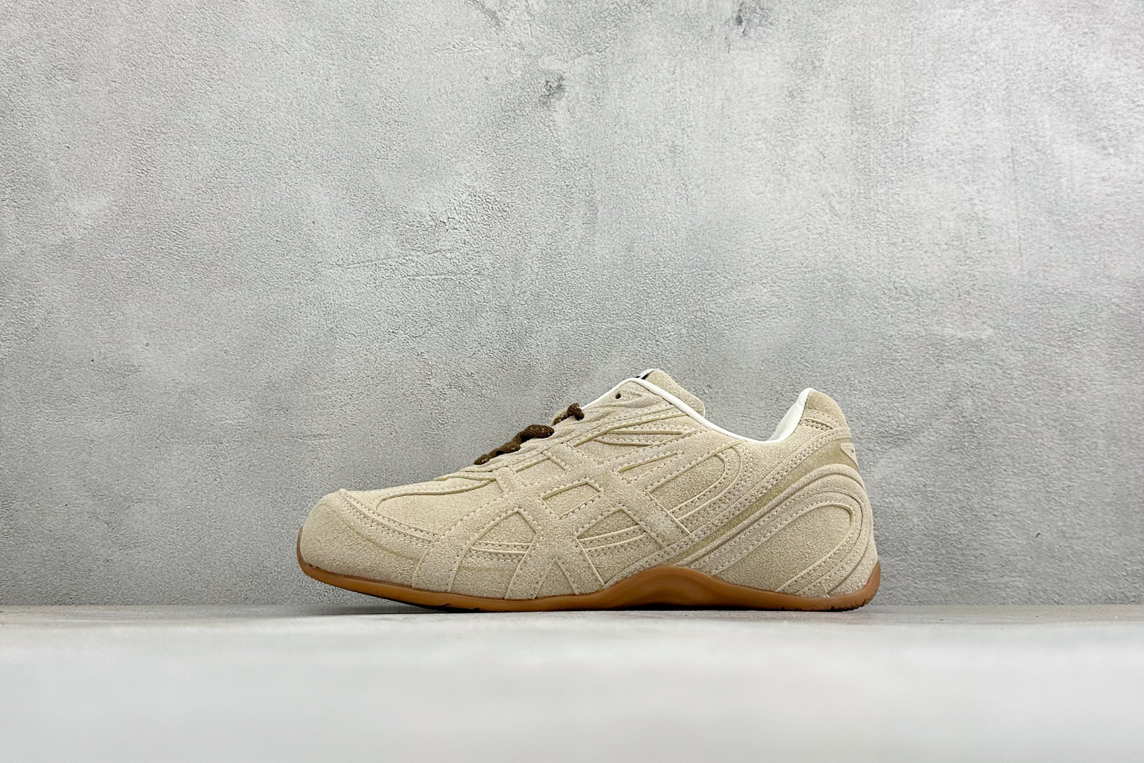 HY版Asics Gel-PHAI Z 城市通勤薄底舒适运动休闲鞋 采用工程弹性双层再生针织密度鞋面材质后跟3D可视GE