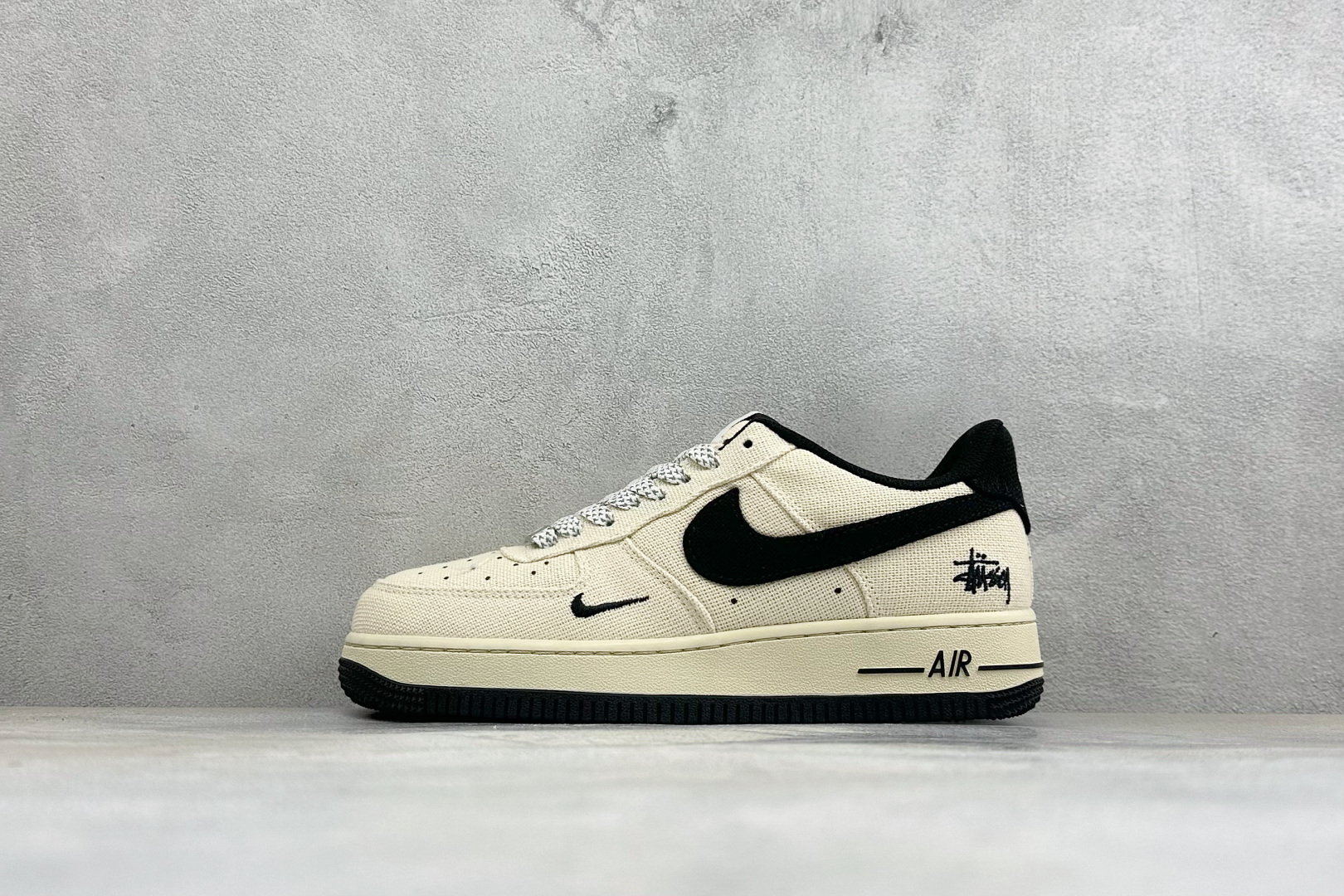 福利特价 Nike Air Force 1'07 Low 联名款 空军一号低帮休闲板鞋 #原楦原纸板 纯正空军版型 内置