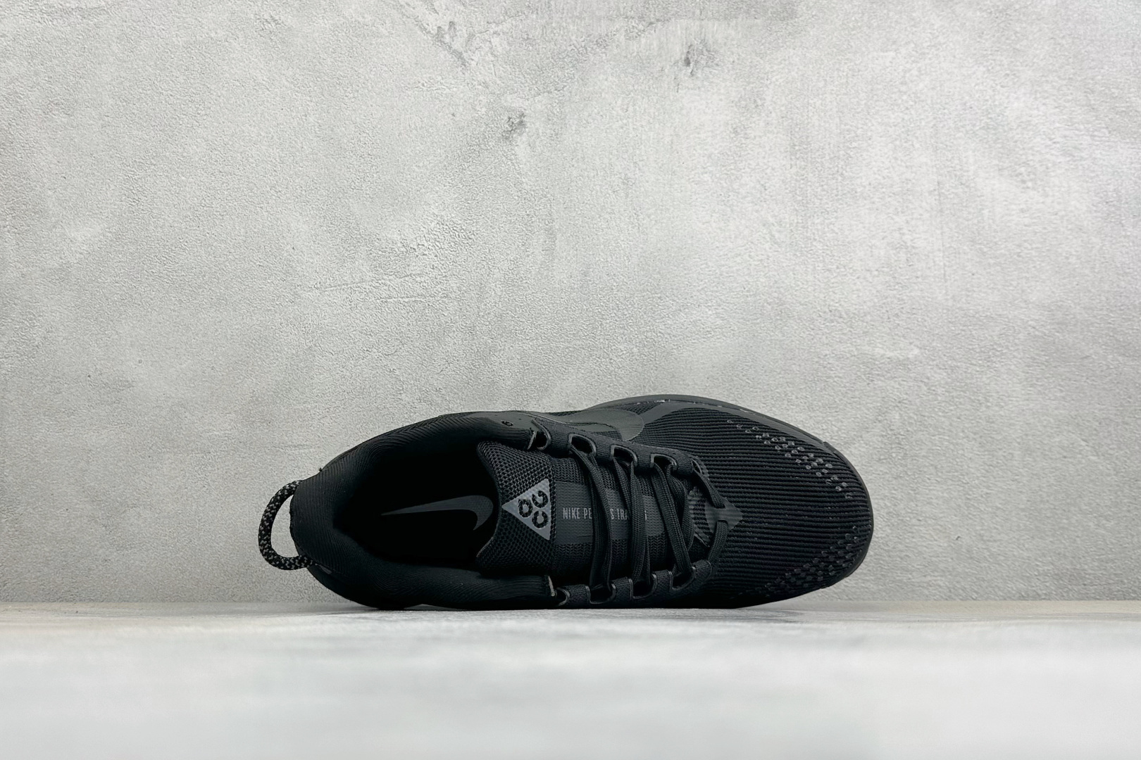 福利特价 NIKE REACTX SPEGASUS TRAIL 6 网面透气跑步鞋 兼顾迅疾外观和稳固脚感后跟覆面和中足