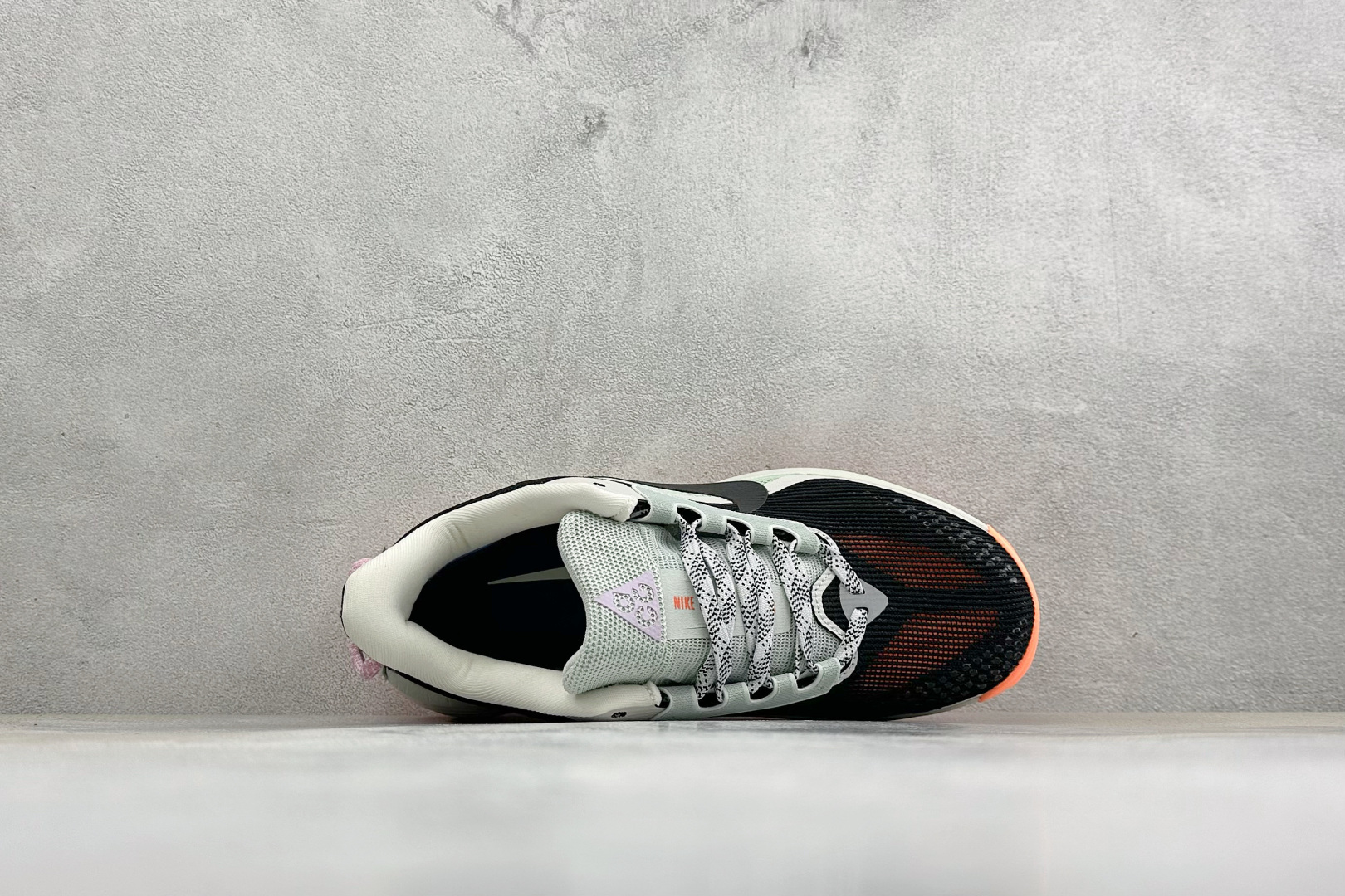 福利特价 NIKE REACTX SPEGASUS TRAIL 6 网面透气跑步鞋 兼顾迅疾外观和稳固脚感后跟覆面和中足