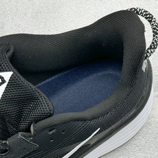福利特价 NIKE REACTX SPEGASUS TRAIL 6 网面透气跑步鞋 兼顾迅疾外观和稳固脚感后跟覆面和中足 福利特价 NIKE REACTX SPEGASUS TRAIL 6 网面透气跑步鞋 兼顾迅疾外观和稳固脚感后跟覆面和中足
