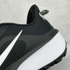 福利特价 NIKE REACTX SPEGASUS TRAIL 6 网面透气跑步鞋 兼顾迅疾外观和稳固脚感后跟覆面和中足 福利特价 NIKE REACTX SPEGASUS TRAIL 6 网面透气跑步鞋 兼顾迅疾外观和稳固脚感后跟覆面和中足