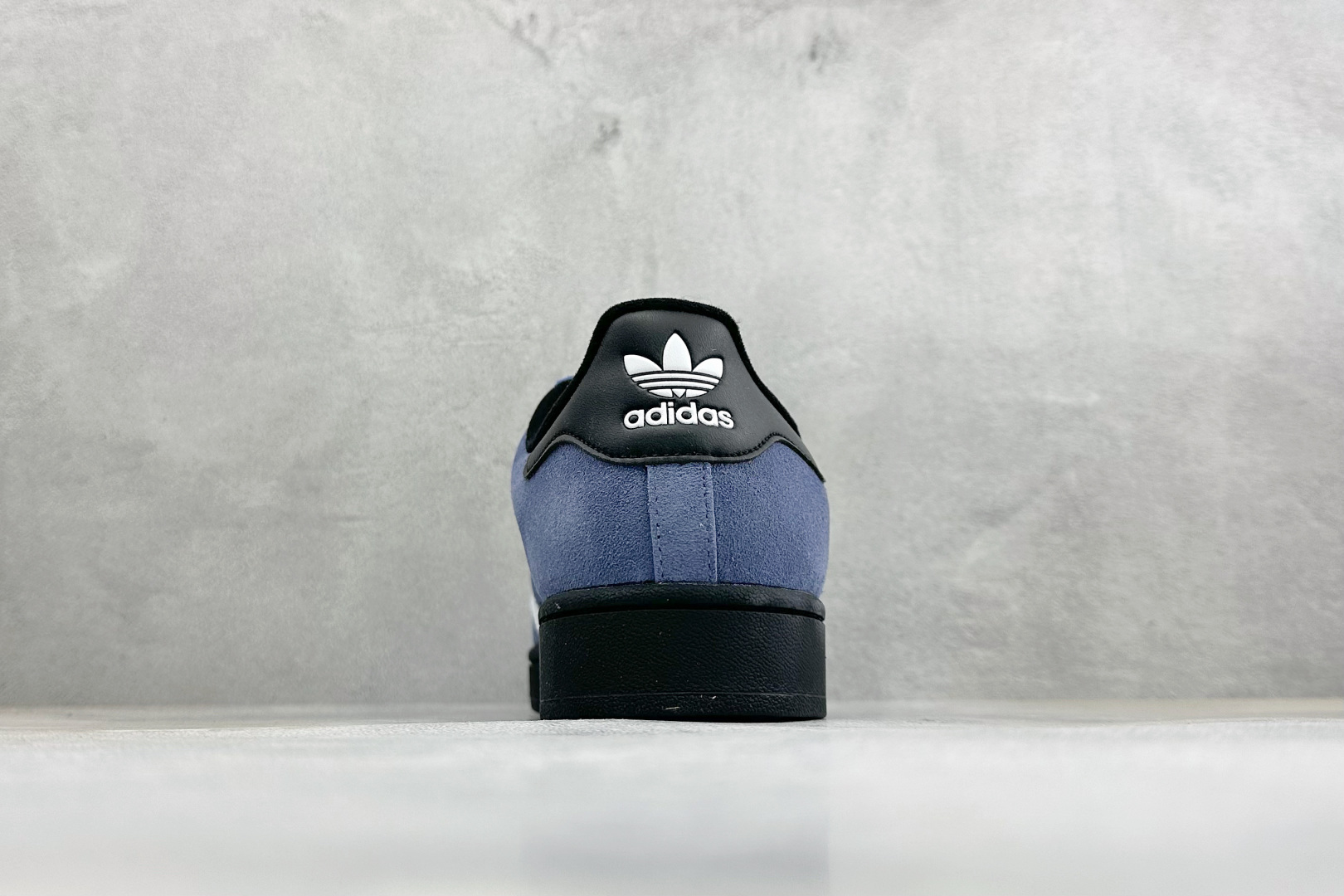 Adidas Originals Superstar II 贝壳头休闲板鞋 货号：KJ4613 尺码：35 36 36.