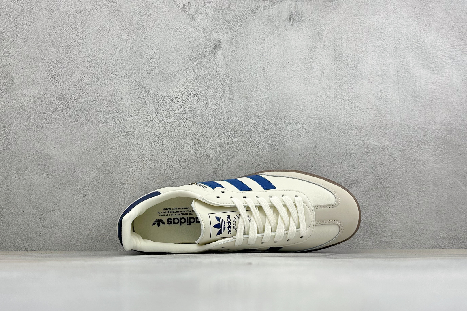 D版Adidas Originals Samba OG 阿迪桑巴舞系列绅士德训足球风百搭低帮休闲运动板鞋 货号: IH6