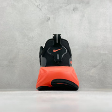 XM版Nike Vomero 19 舒适减震防滑 低帮跑步鞋 全掌ReactX泡绵中底 前掌和后跟还配备了Air Zoo XM版Nike Vomero 19 舒适减震防滑 低帮跑步鞋 全掌ReactX泡绵中底 前掌和后跟还配备了Air Zoo