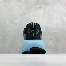 XM版Nike Vomero 19 舒适减震防滑 低帮跑步鞋 全掌ReactX泡绵中底 前掌和后跟还配备了Air Zoo XM版Nike Vomero 19 舒适减震防滑 低帮跑步鞋 全掌ReactX泡绵中底 前掌和后跟还配备了Air Zoo