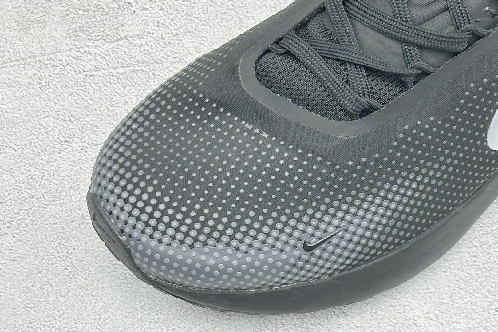 福利特价 Nike Air Max Phoenix 复古子弹气垫运动跑步鞋 货号：FZ5307-003 尺码：36-46