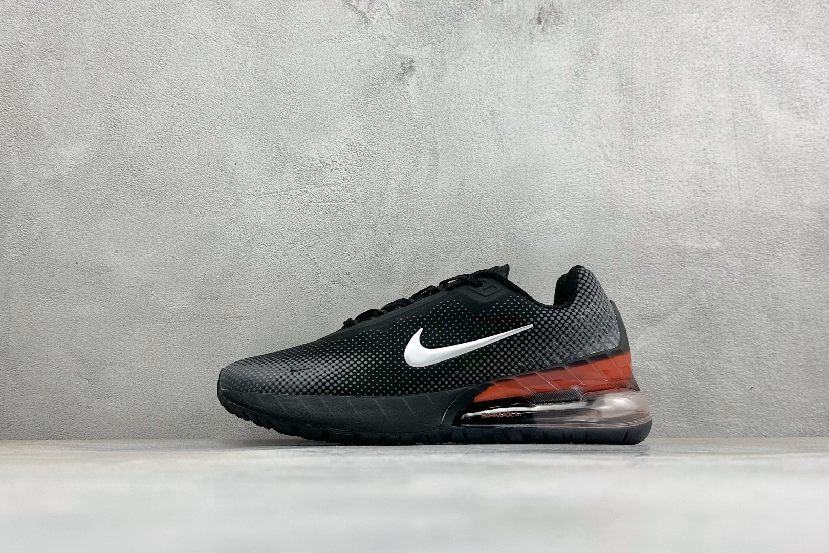 福利特价 Nike Air Max Phoenix 复古子弹气垫运动跑步鞋 货号：FZ5307-003 尺码：36-46